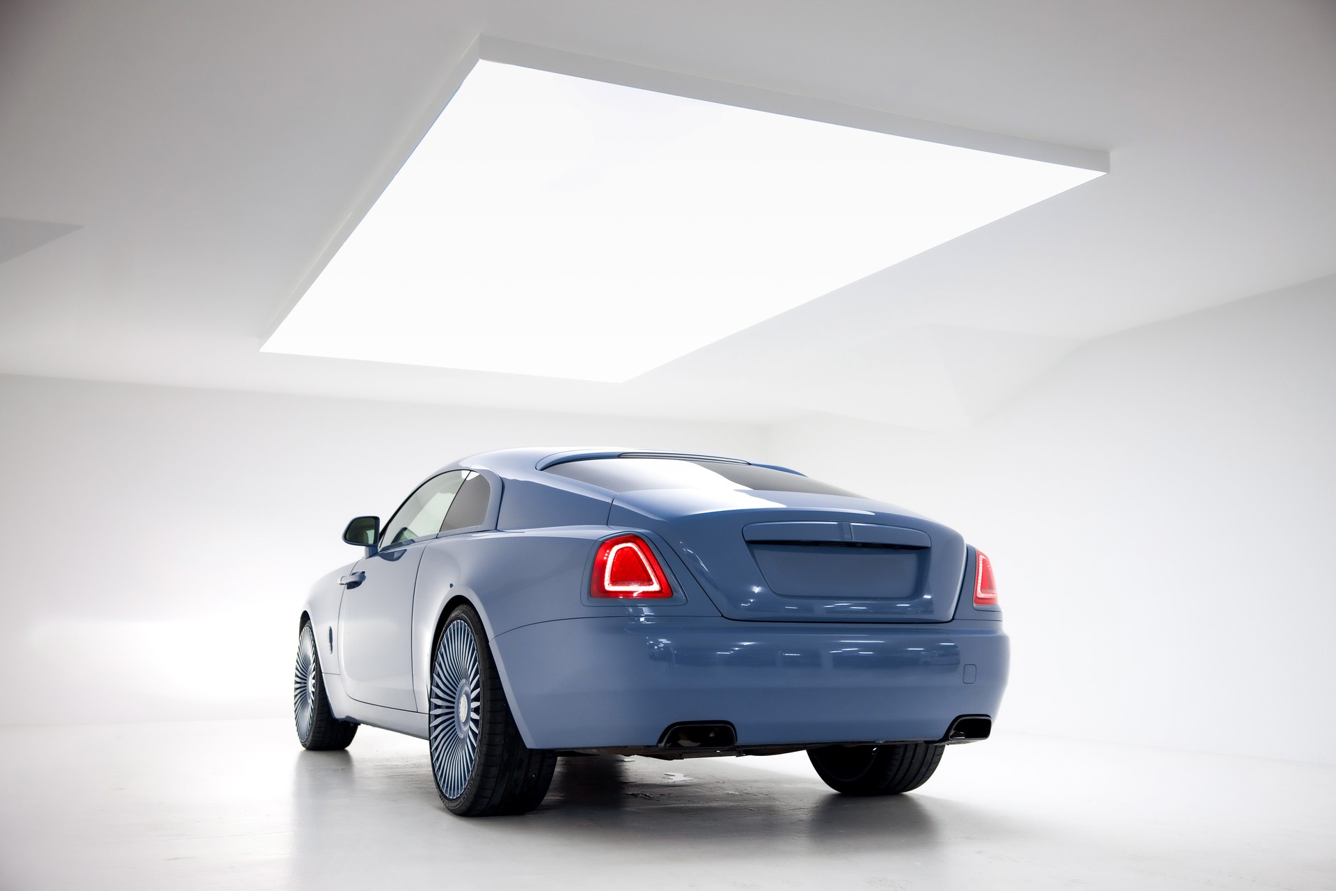 ROLLS-ROYCE Wraith 6.6 V12-image-6