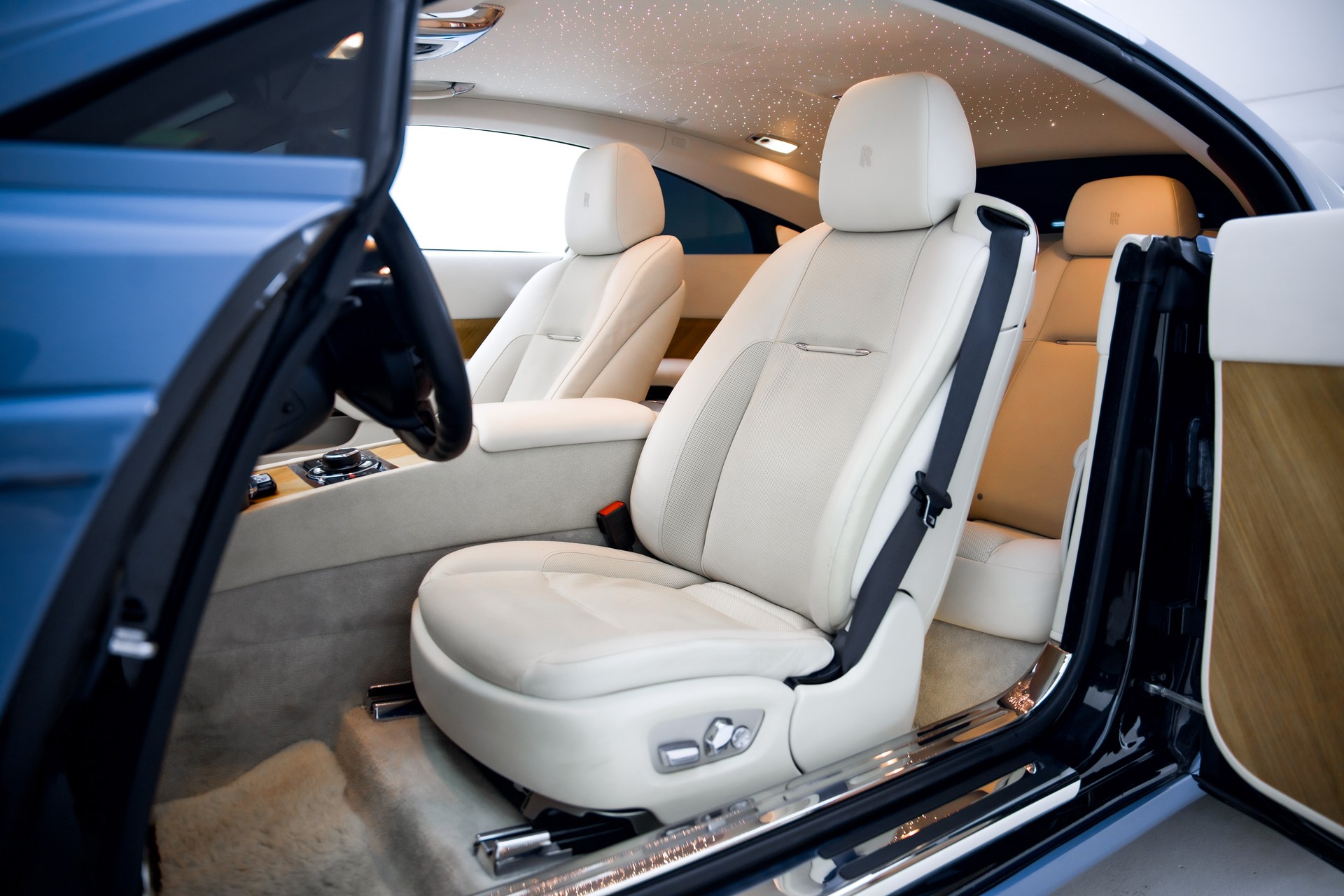 ROLLS-ROYCE Wraith 6.6 V12-image-21