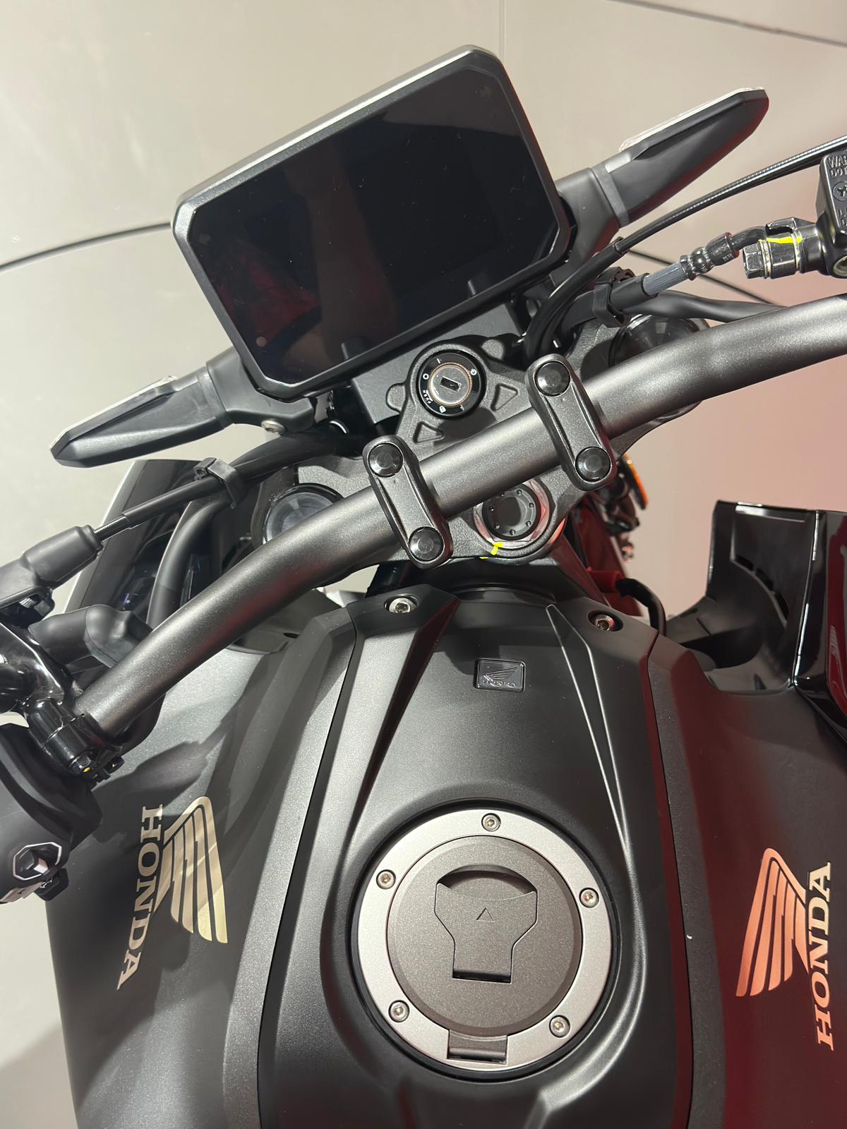 HONDA CB 125 R *DEMO-BIKE**Schwarz*-image-7