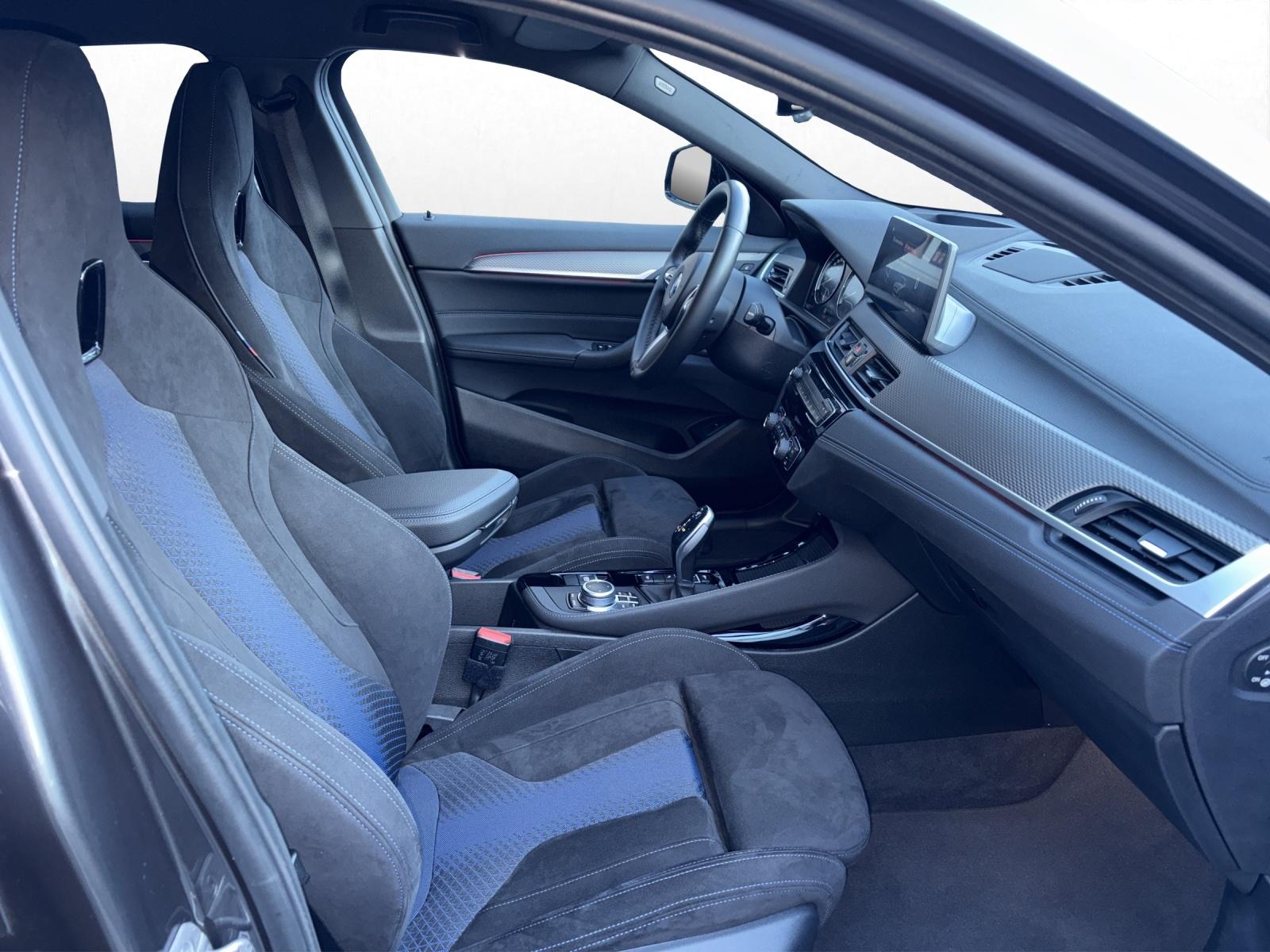 BMW X2 25d xDrive-image-15