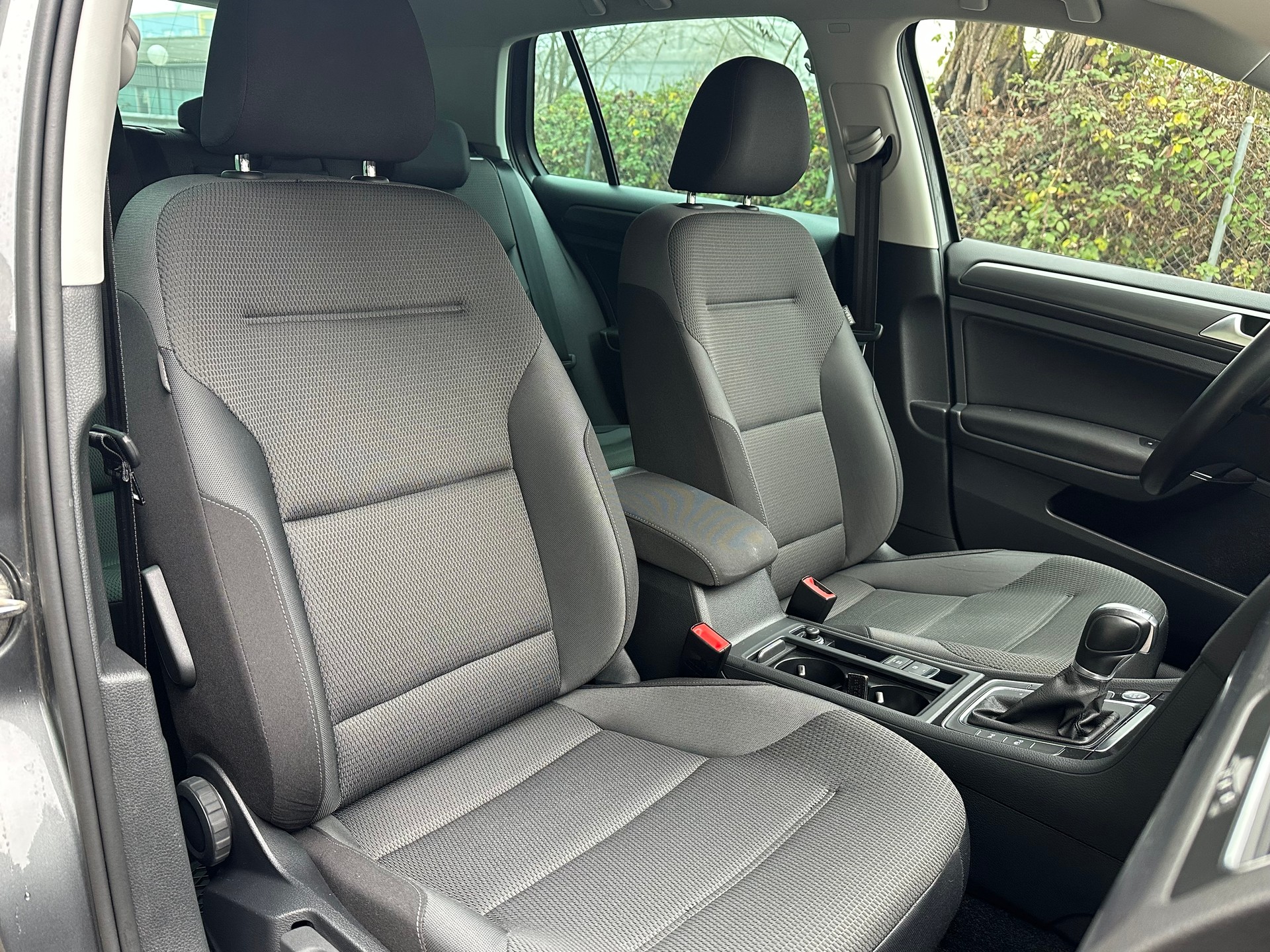 VW Golf 1.4 TSI Highline DSG-image-9