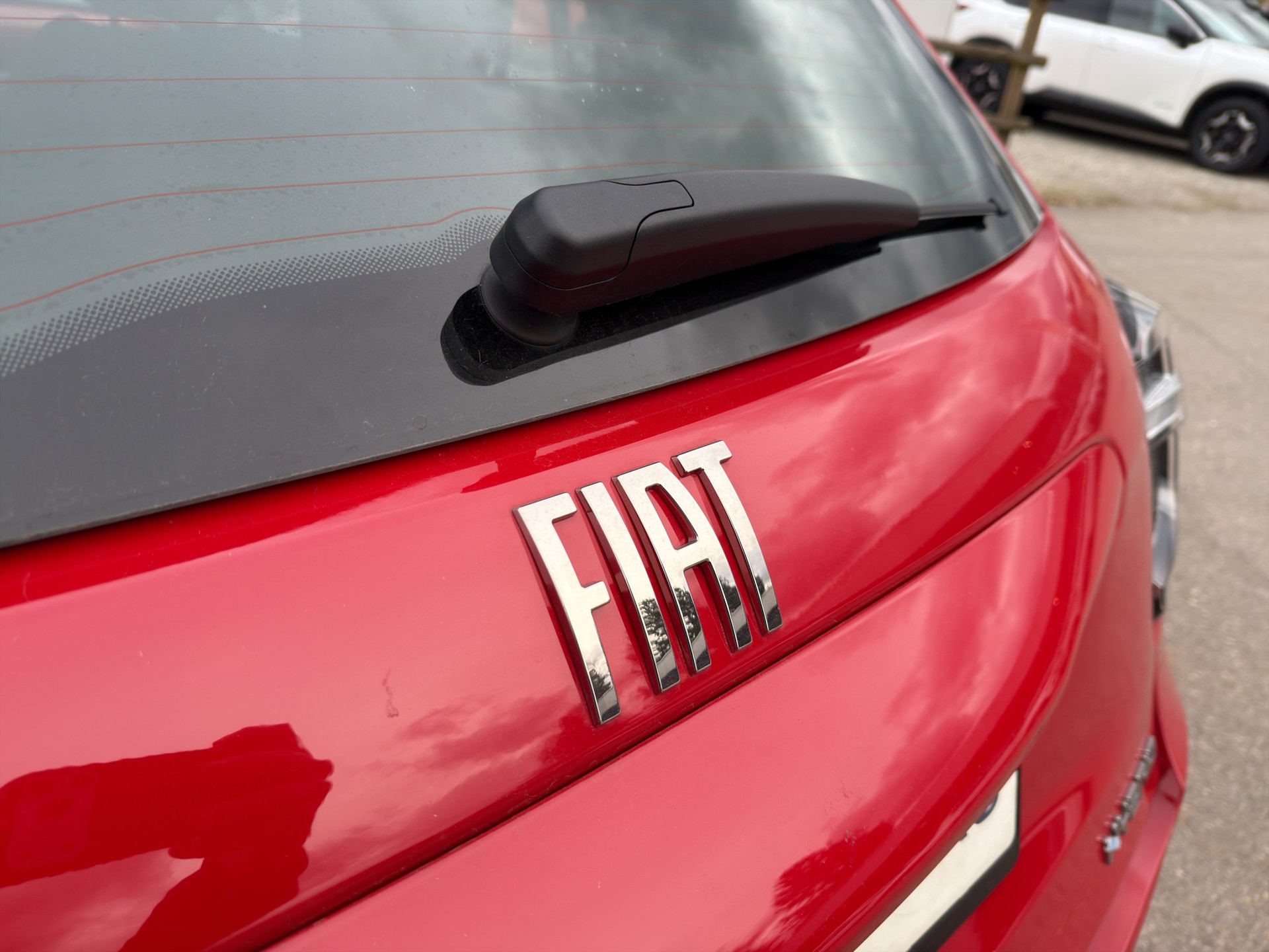 FIAT 600 1.2 Hybrid MHEV 145 Cult-image-26