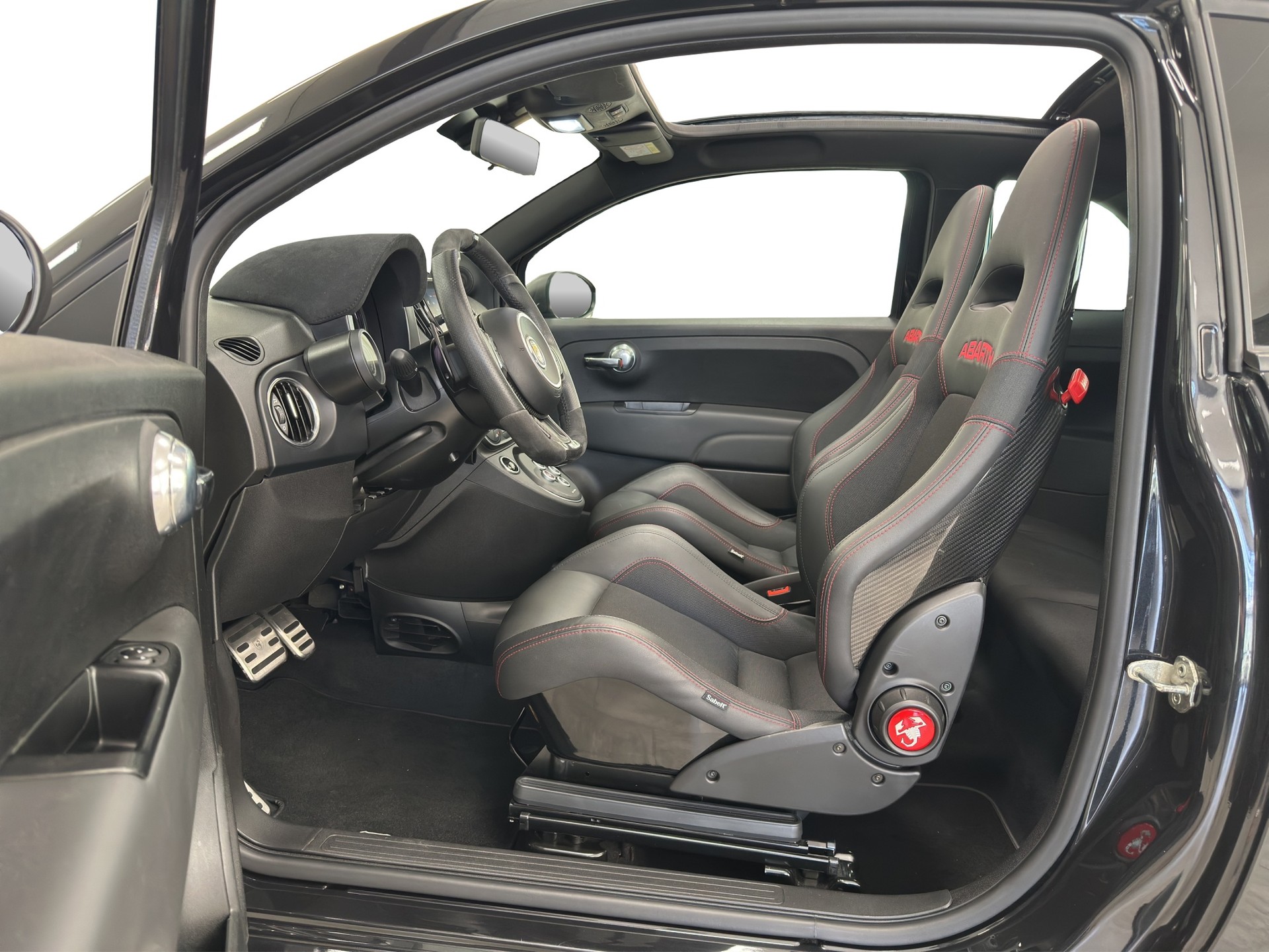 FIAT 695C 1.4 16V Turbo Abarth Competizione Dualogic-image-20