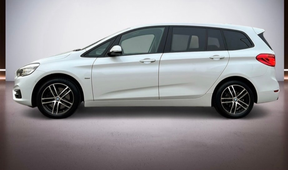BMW 220i Gran Tourer Luxury Line Steptronic-7 SITZPLÄTZE - Frisch MFK,Service,1Jahr GARANTIE-Neue Bremsen vorne und hinten-image-3