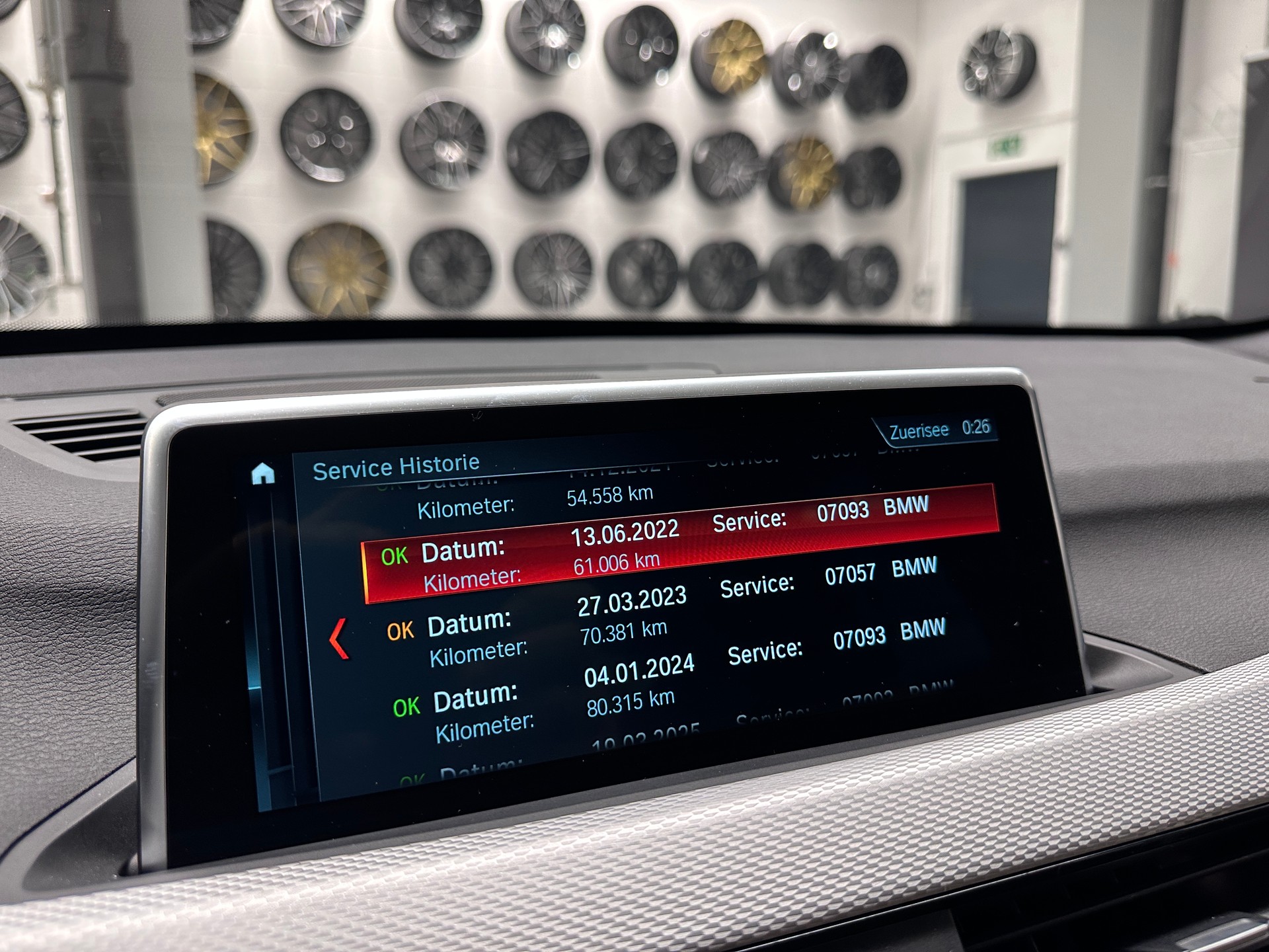 BMW X1 25i xDrive M-Sport *CH-Auto*Lückenlose Servicehistorie bei BMW*Frisch ab MFK*-image-22