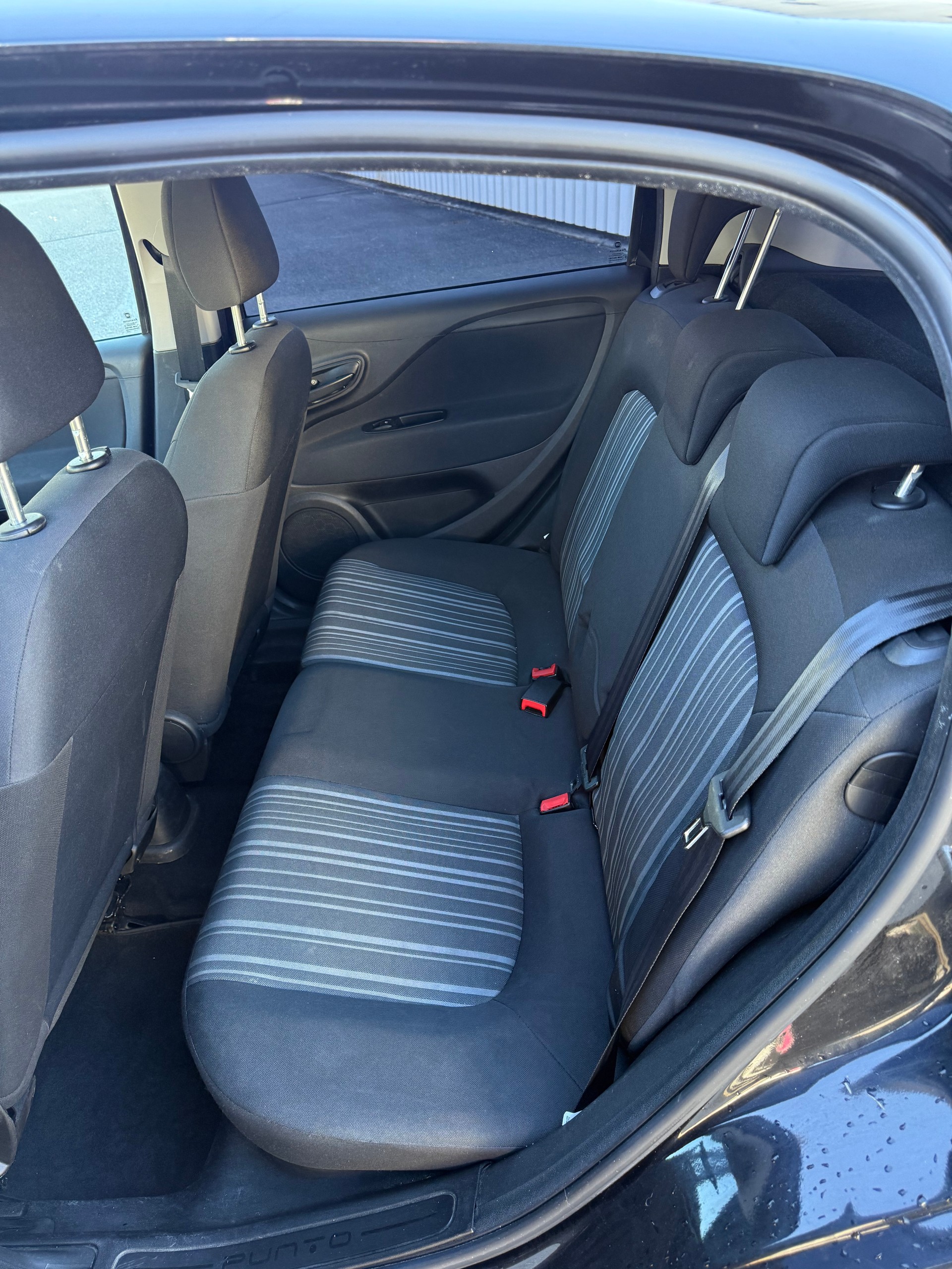 FIAT Punto Evo 1.4 Dynamic-image-6