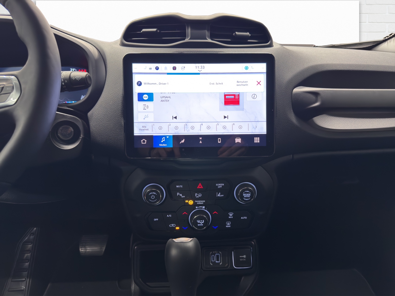 JEEP Renegade 1.5 Turbo Summit-image-8