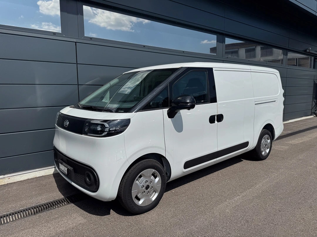 MAXUS eDeliver 5 L1 FWD 64kWh