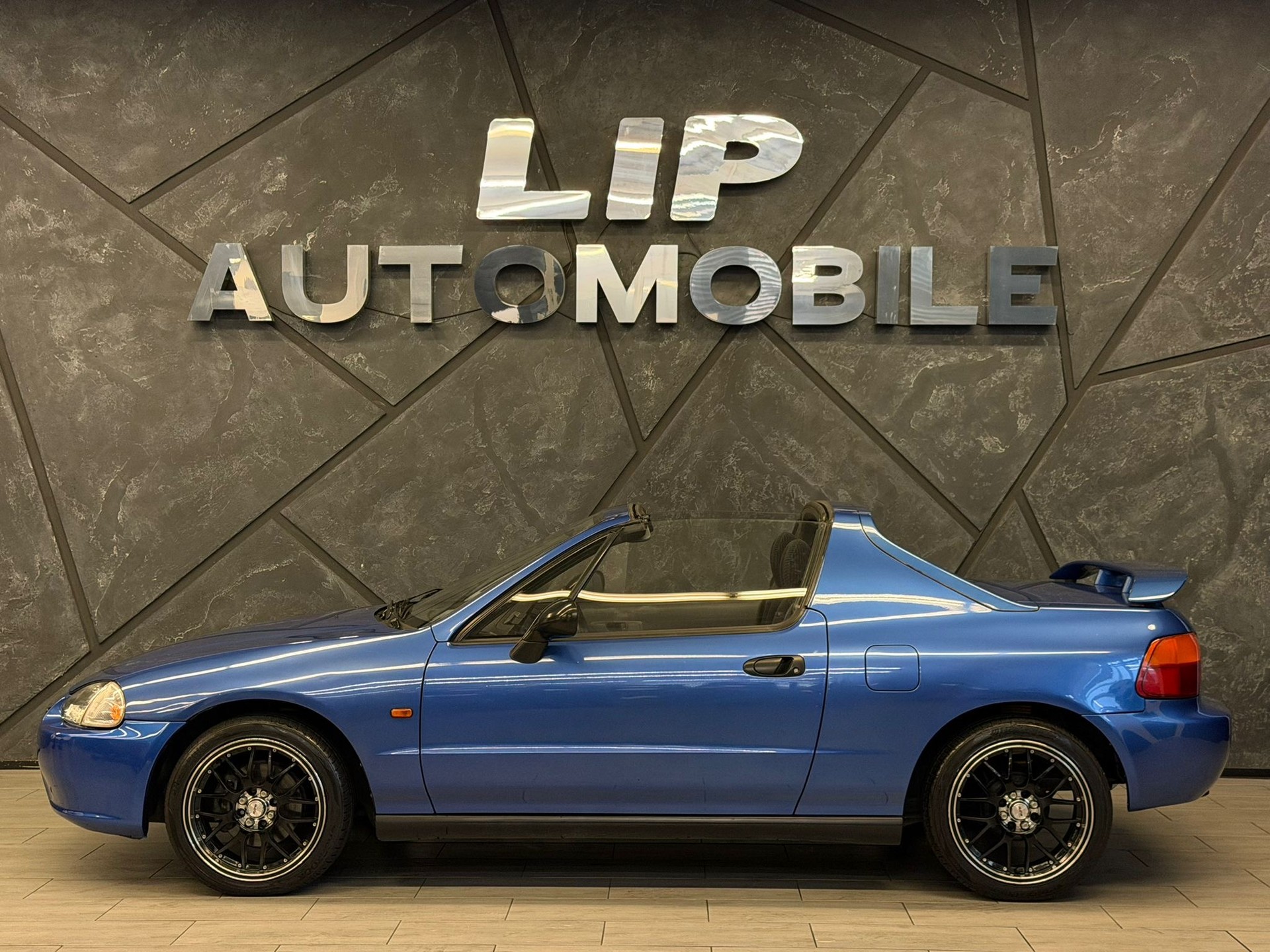HONDA CRX 1.6i-16 V-TEC ESi-image-4