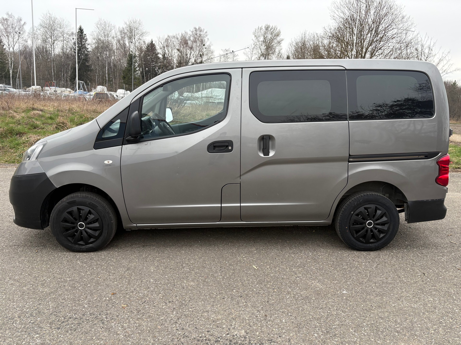 NISSAN NV200 1.5 dCi 90 Comfort-image-3