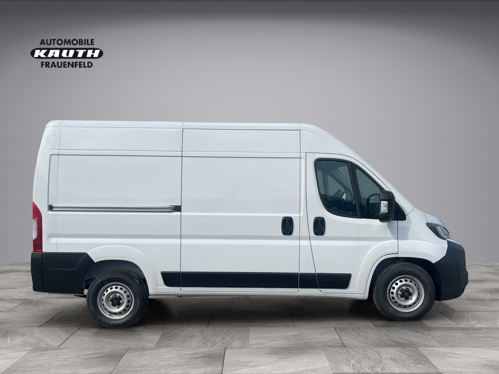 CITROEN Jumper 2.2 BlueHDi 140 L2H2 Automatic Getriebe.-image-6