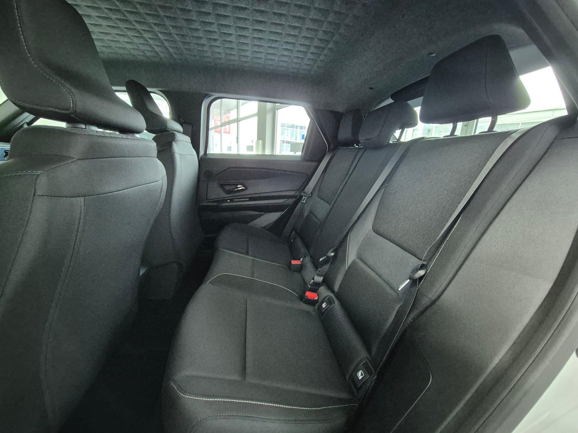 NISSAN Micra 52kWh Advance-image-5