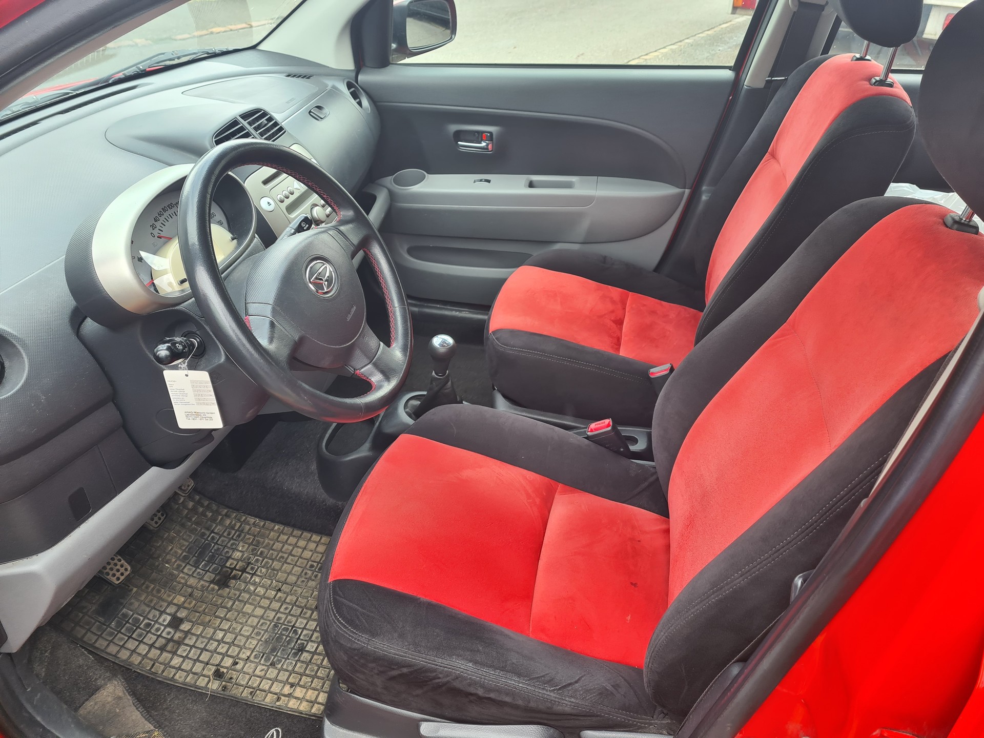 DAIHATSU Sirion 1.3 eco-4WD-image-5