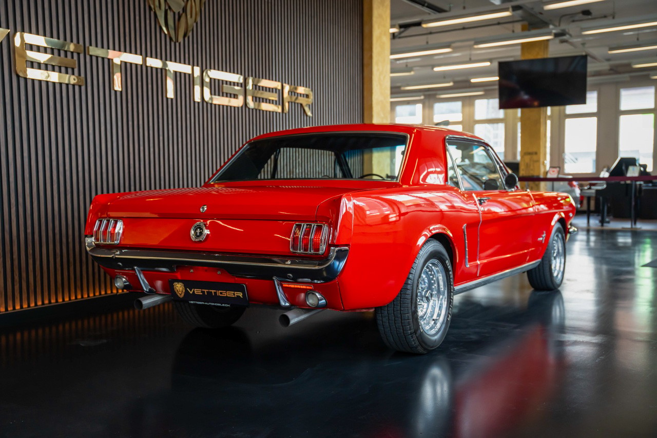 FORD MUSTANG V8-image-5