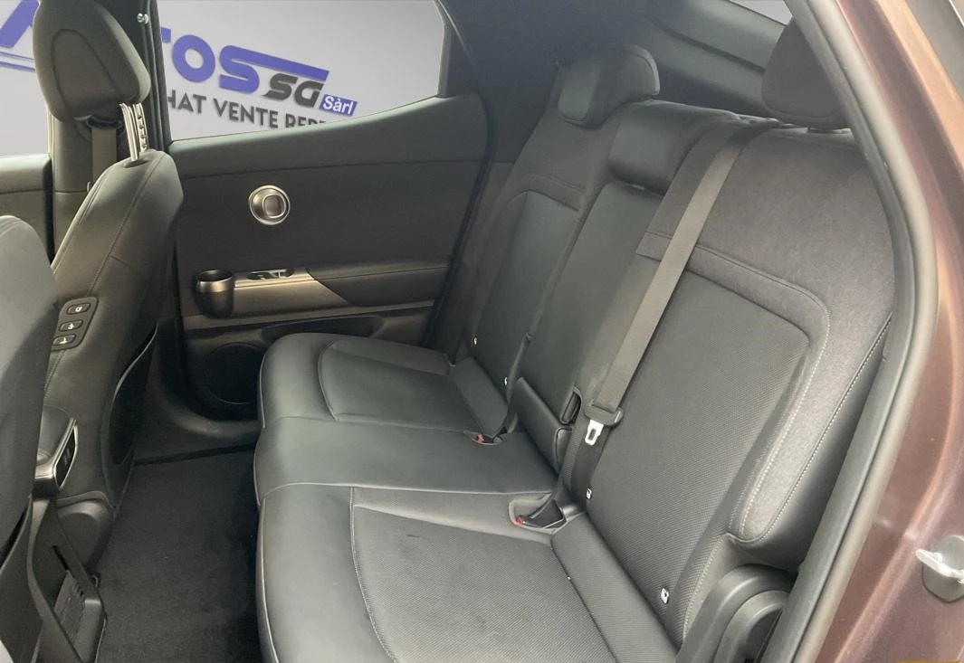 GENESIS GV60 77.4 kWh Premium-image-13