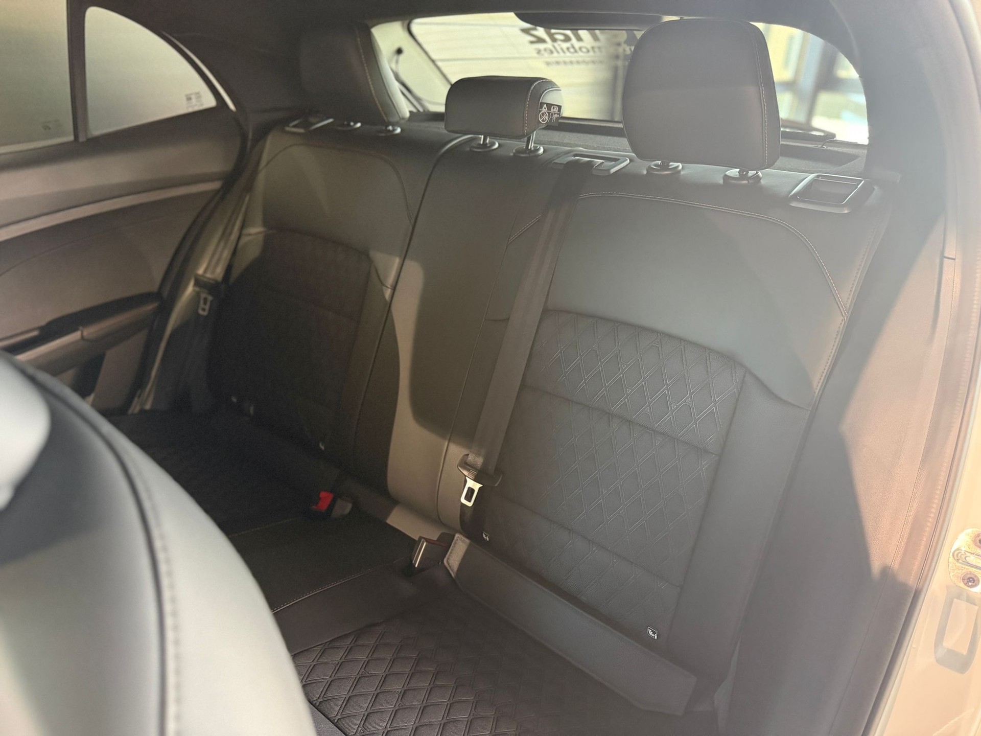MG 3 1.5 Hybrid Luxury Aut.-image-5