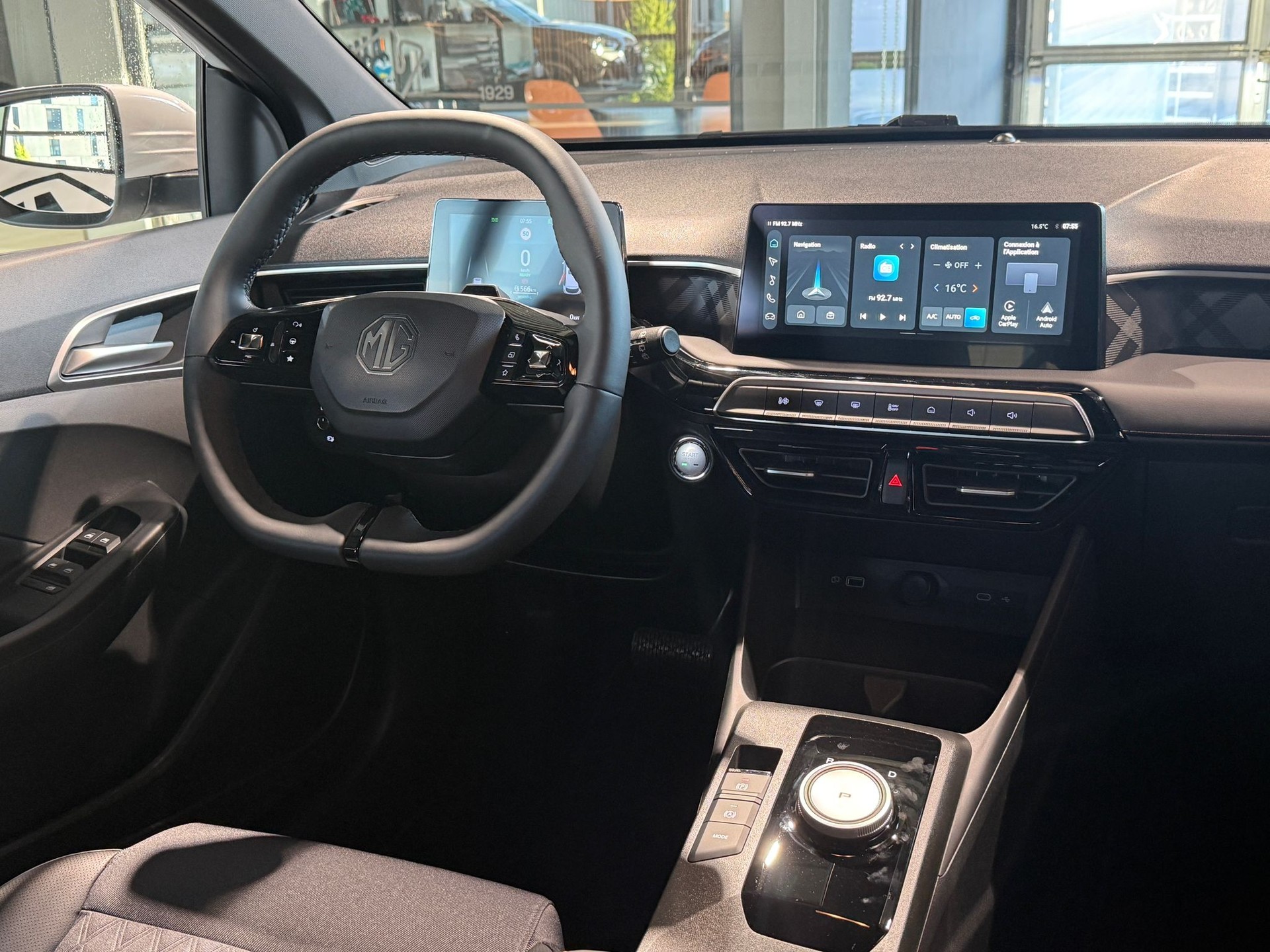 MG 3 1.5 Hybrid Luxury Aut.-image-10