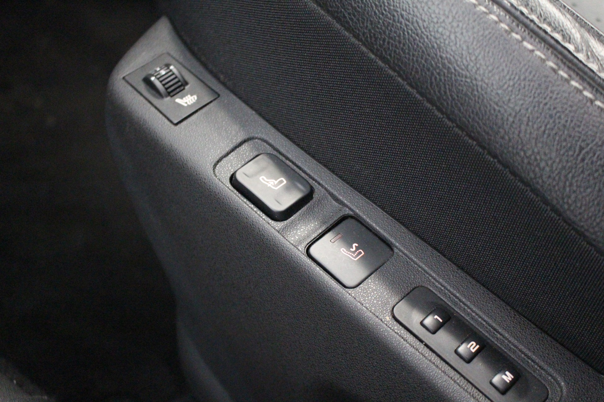 DS AUTOMOBILES DS4 1.6 THP 210 Sport Chic-image-14