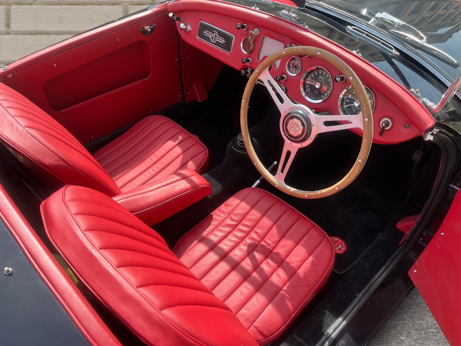 MG MGA * top Zustand * Veteran * regelmässige Wartung *-image-11
