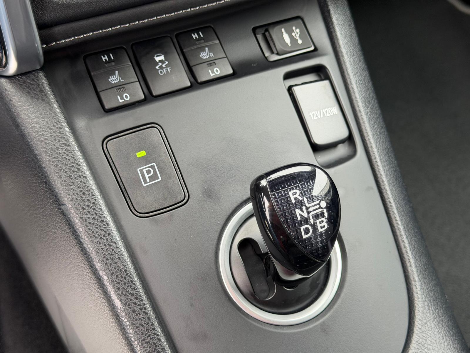 TOYOTA Auris Touring Sports 1.8 HSD Trend-image-13