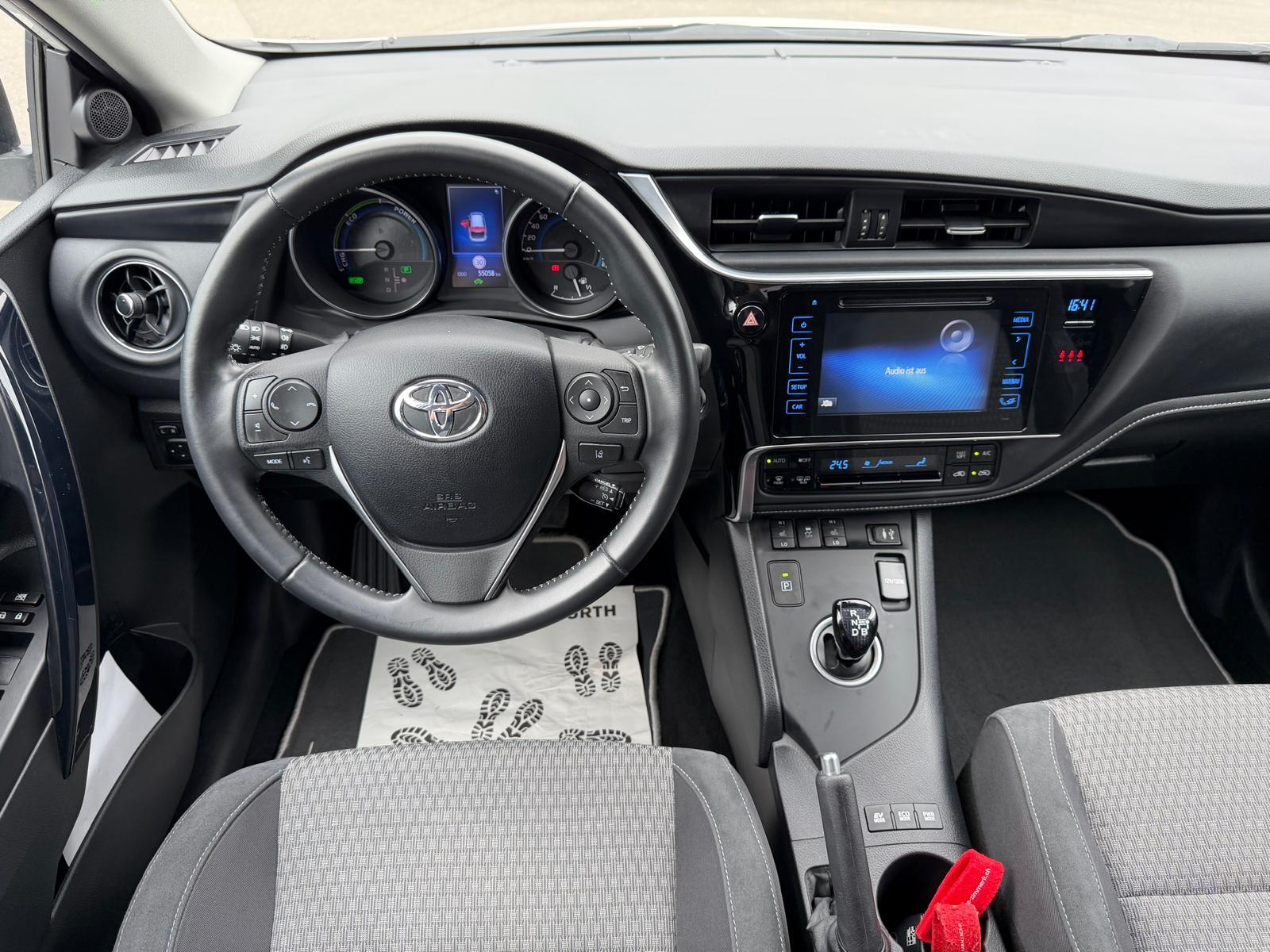 TOYOTA Auris Touring Sports 1.8 HSD Trend-image-8