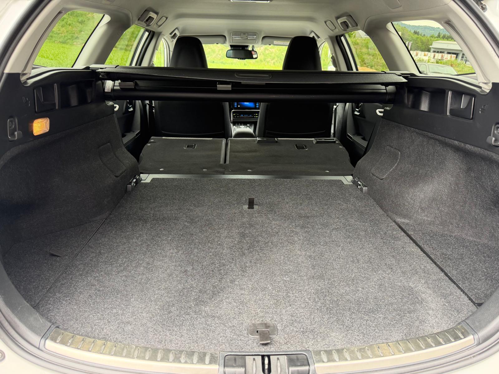 TOYOTA Auris Touring Sports 1.8 HSD Trend-image-22