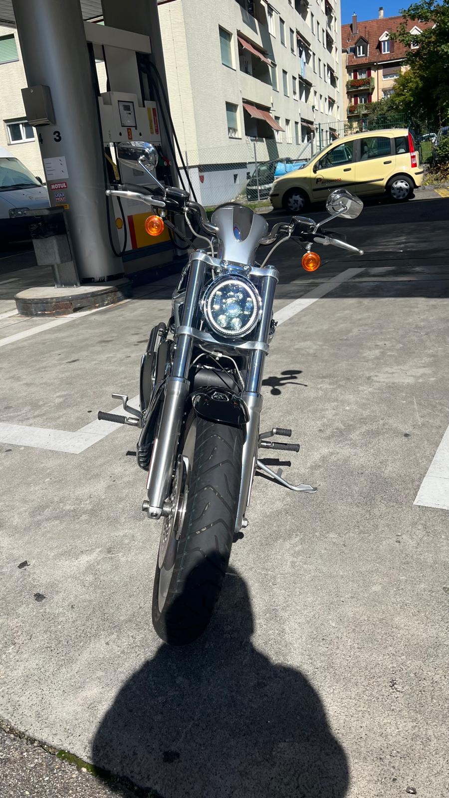 HARLEY-DAVIDSON VRSCAW V-Rod ABS-image-2