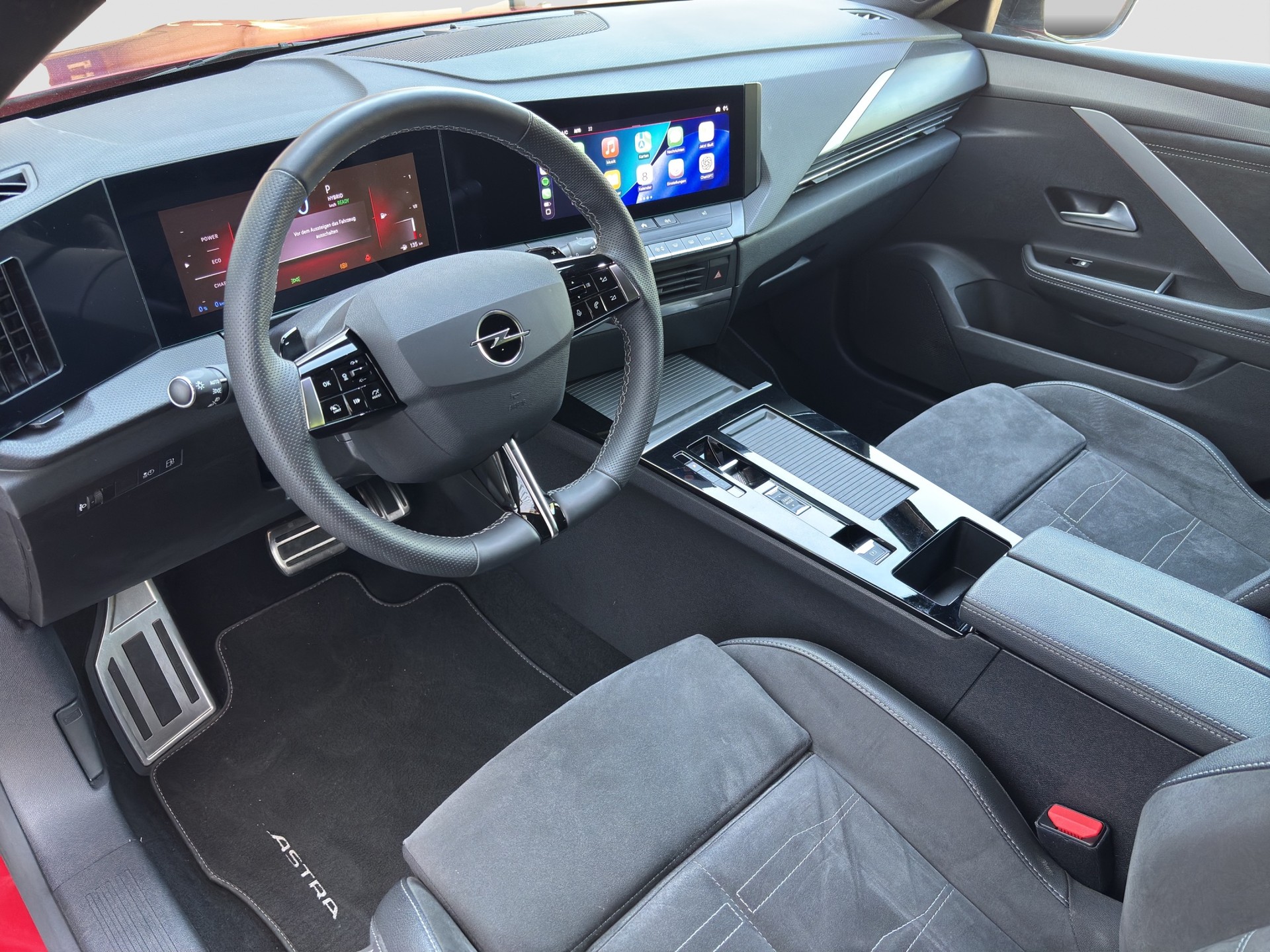 OPEL Astra 1.6 PHEV Turbo Swiss Plus A-image-13