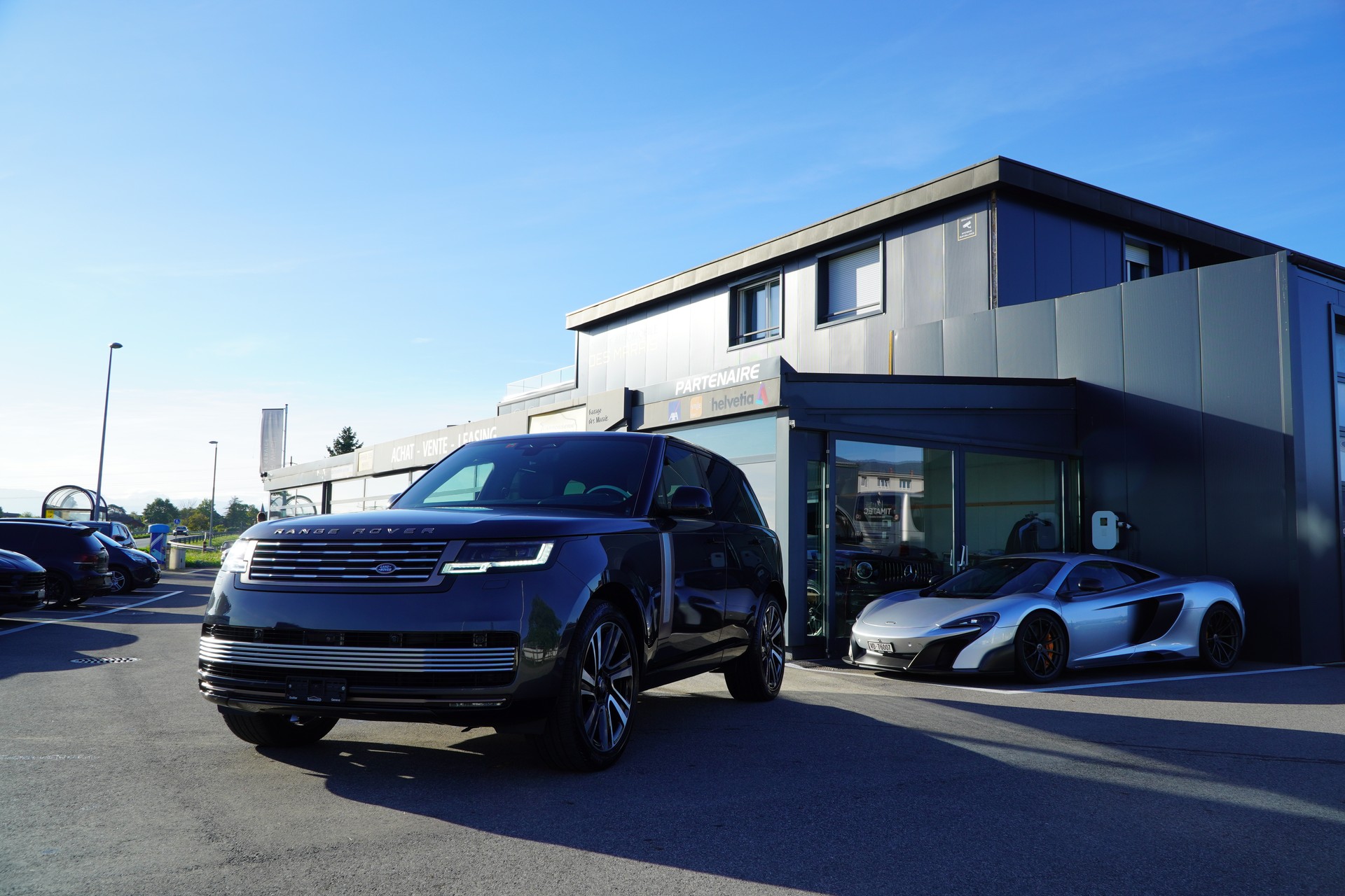 LAND ROVER Range Rover P615 4.4 V8 SV Automatic-showroom-element-1