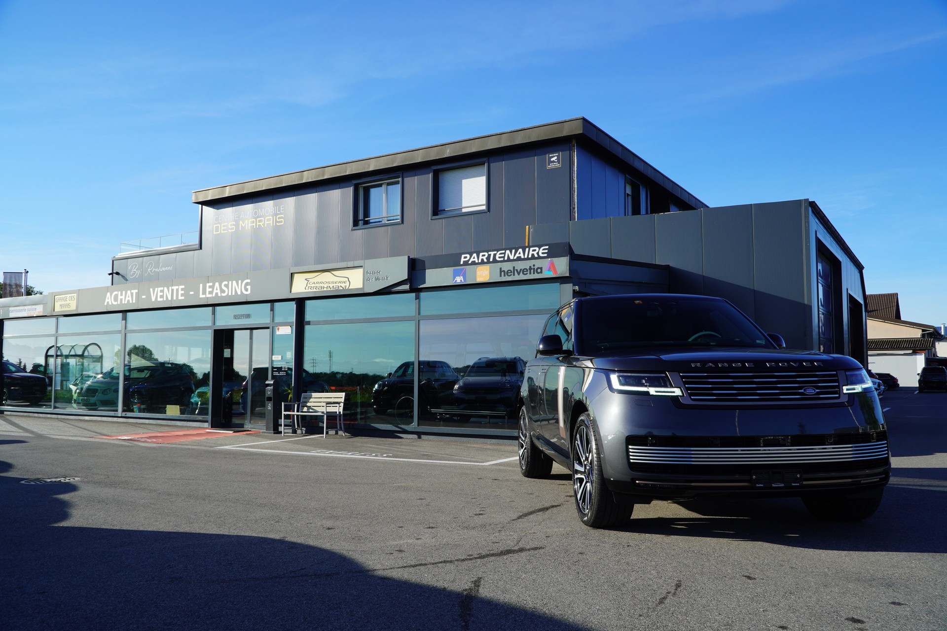 LAND ROVER Range Rover P615 4.4 V8 SV Automatic-showroom-element-2