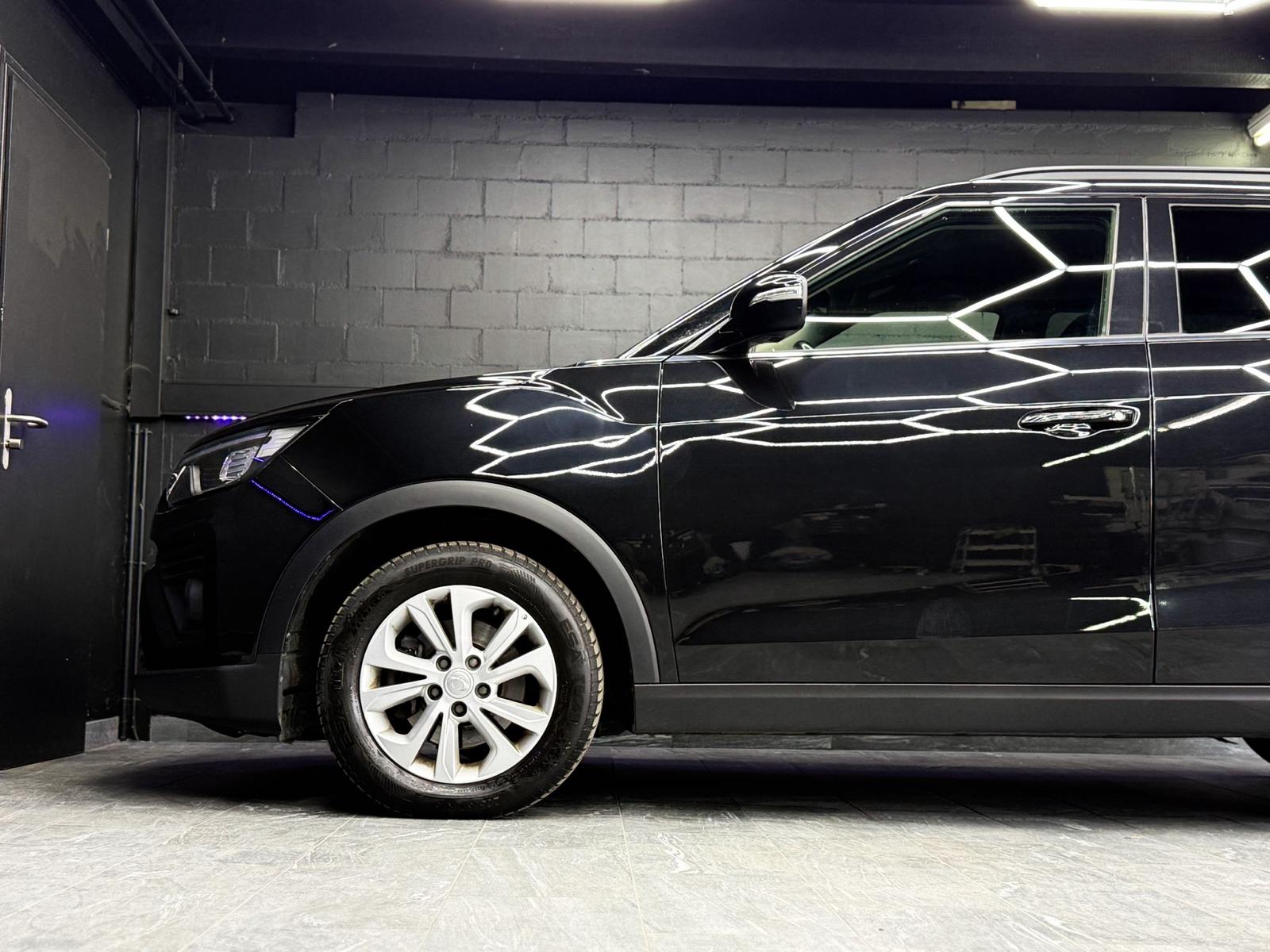 KGM-SsangYong Tivoli 1.2 T GDI Amber 2WD-image-4