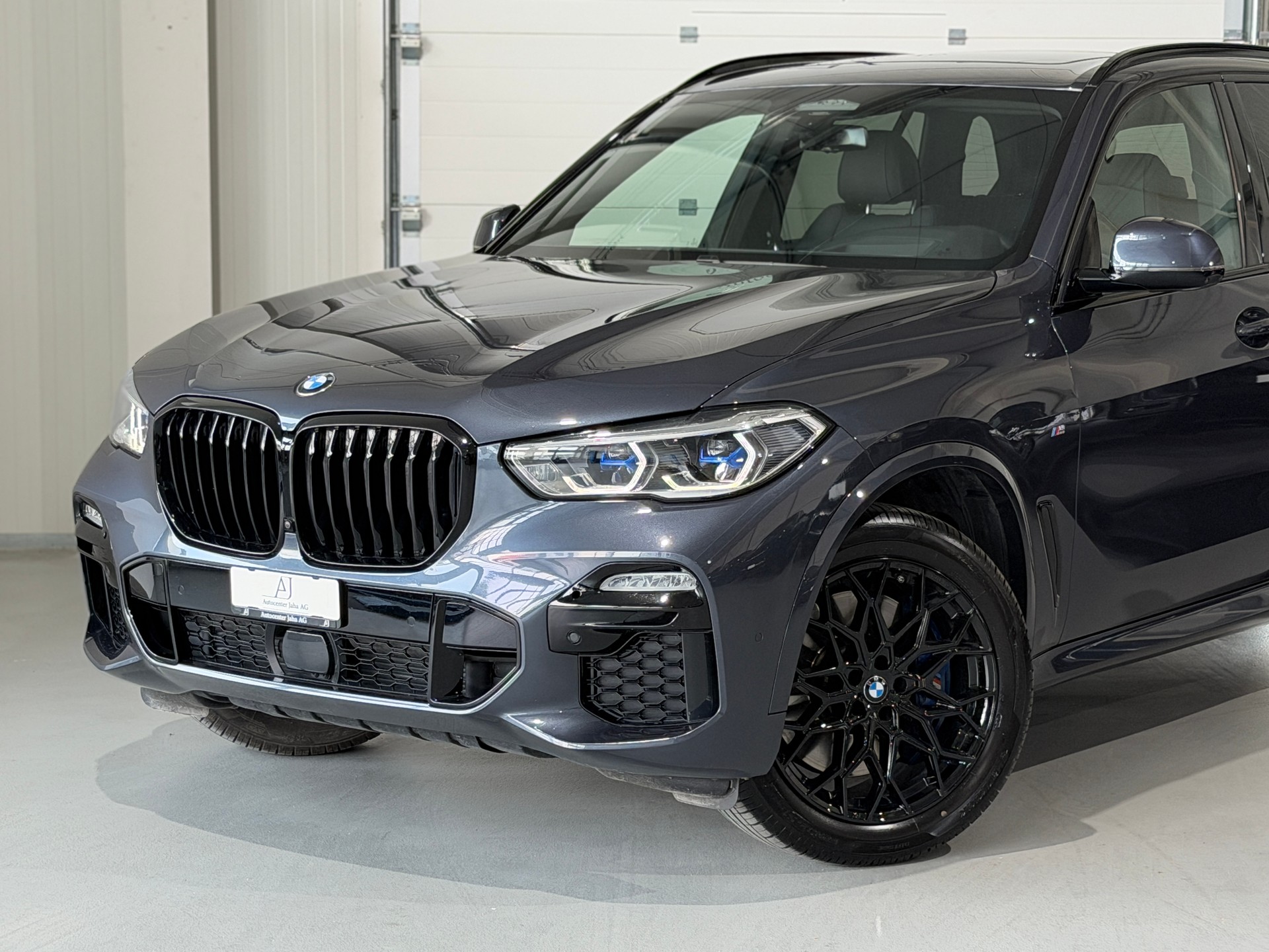 BMW X5 xDrive 48V 40d M Sport Steptronic (AHK 3.5T)-image-4