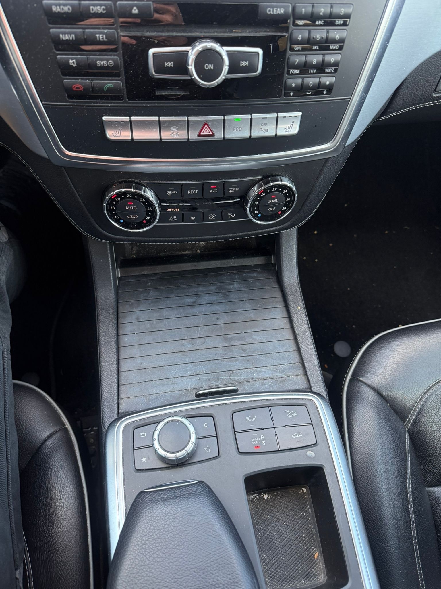 MERCEDES-BENZ ML 350 BlueTEC 4Matic 7G-Tronic-image-16