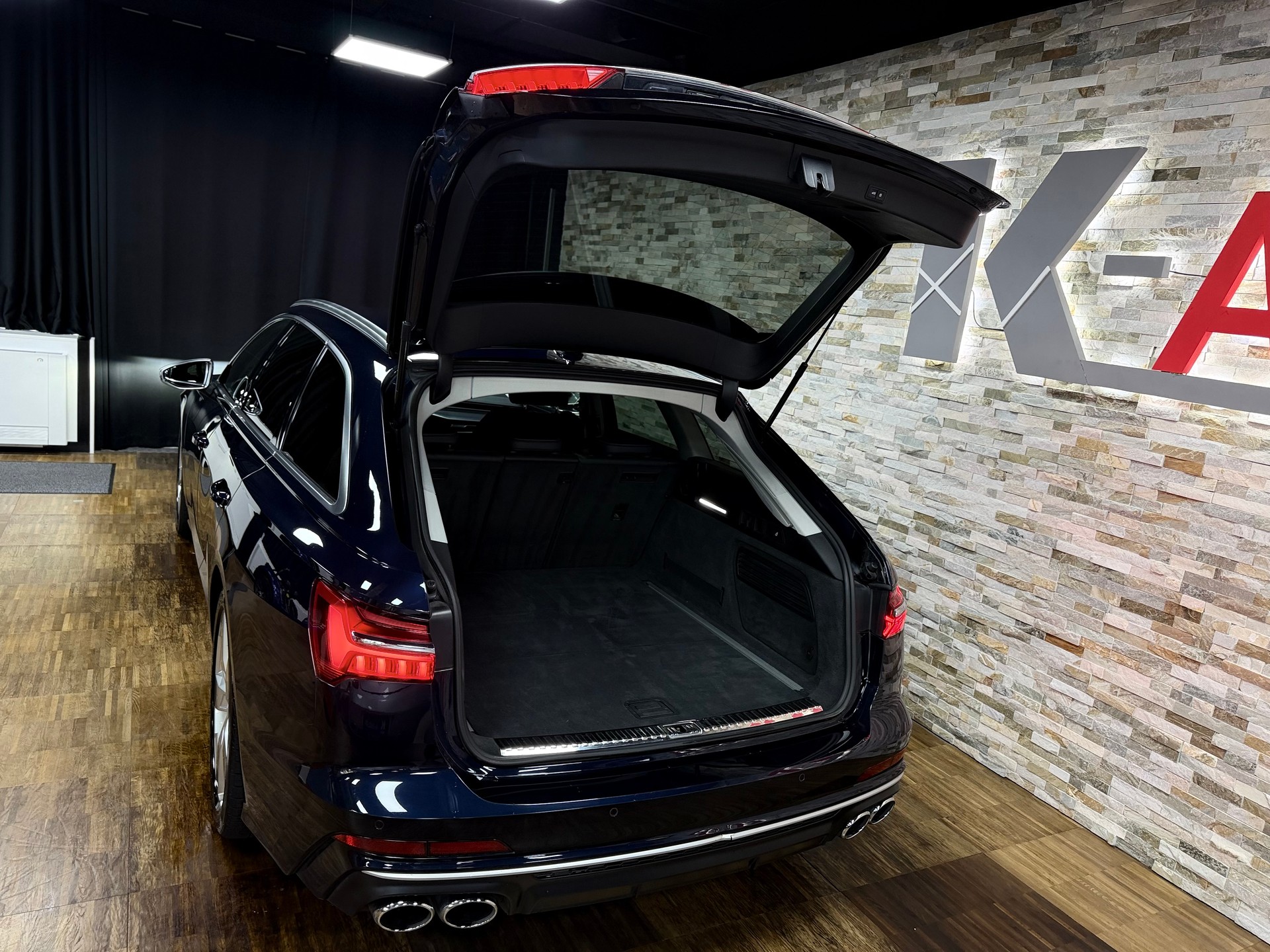 AUDI S6 Avant 3.0 TDI quattro tiptronic-image-26