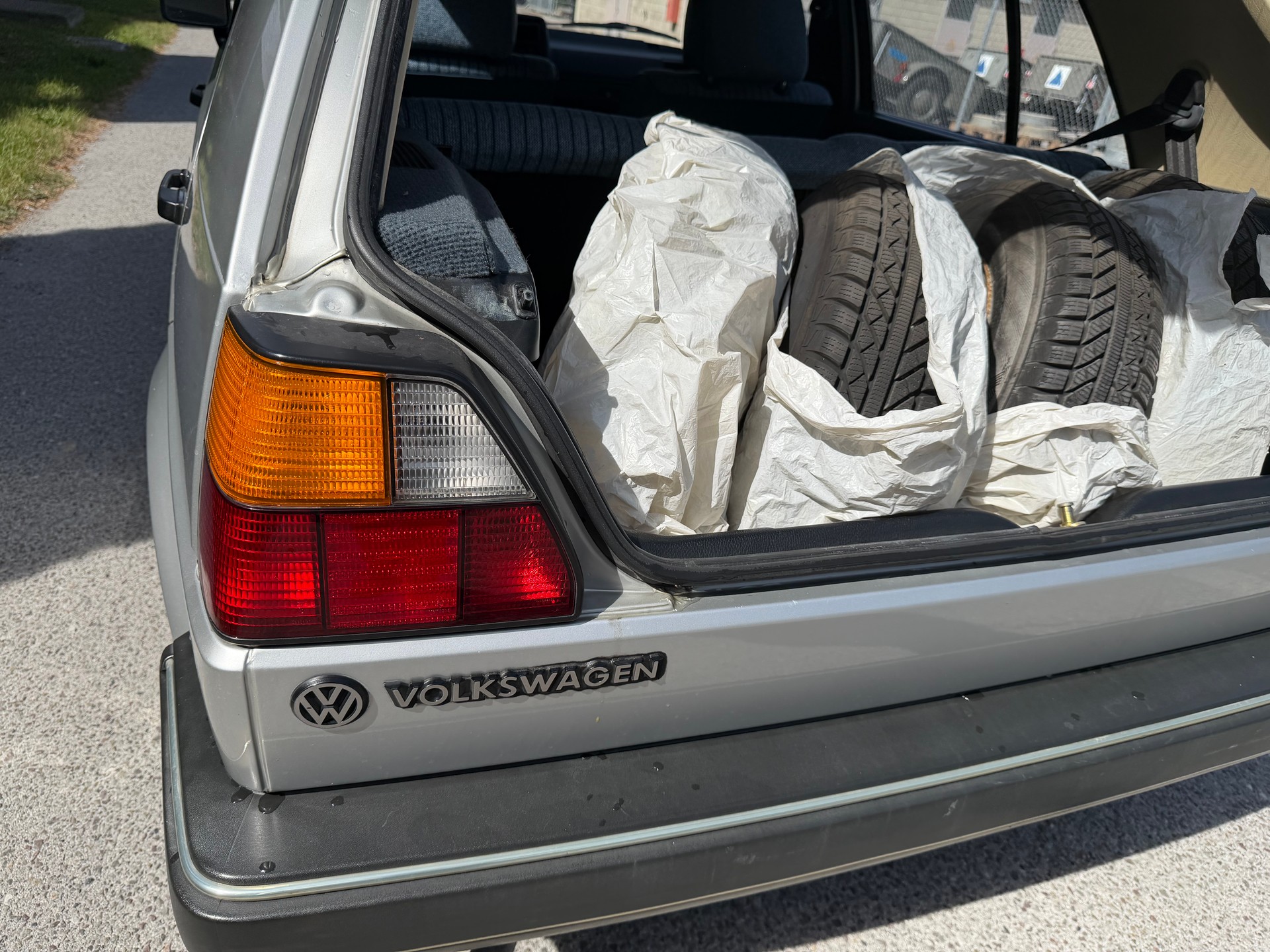 VW GOLF-image-11