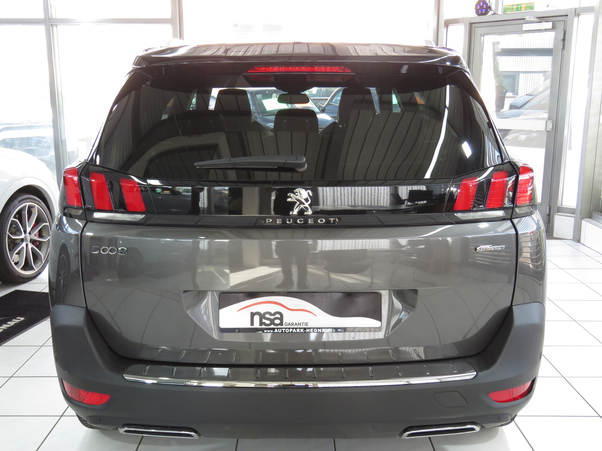 PEUGEOT 5008 1.5 BlueHDi GT Line EAT (Automat, 7-Plätzer)-image-4