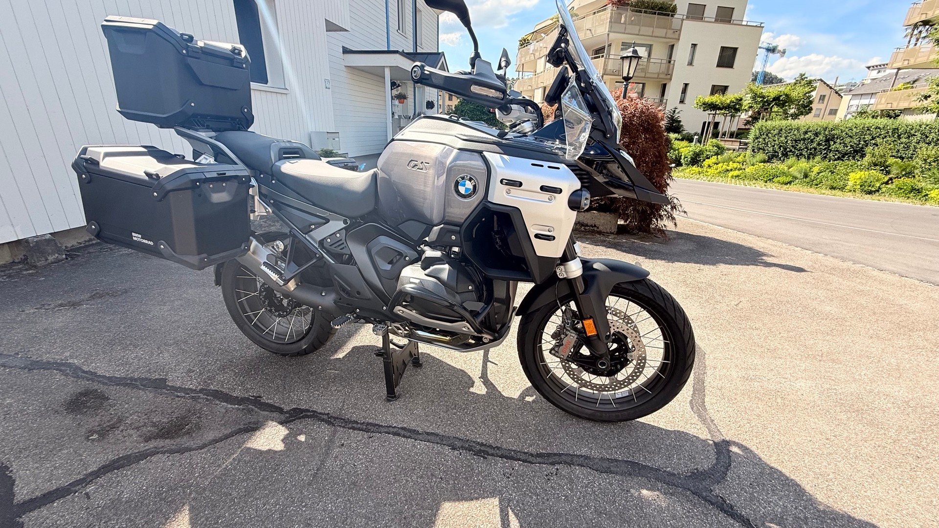 BMW R 1300 GS Adventure-image-3