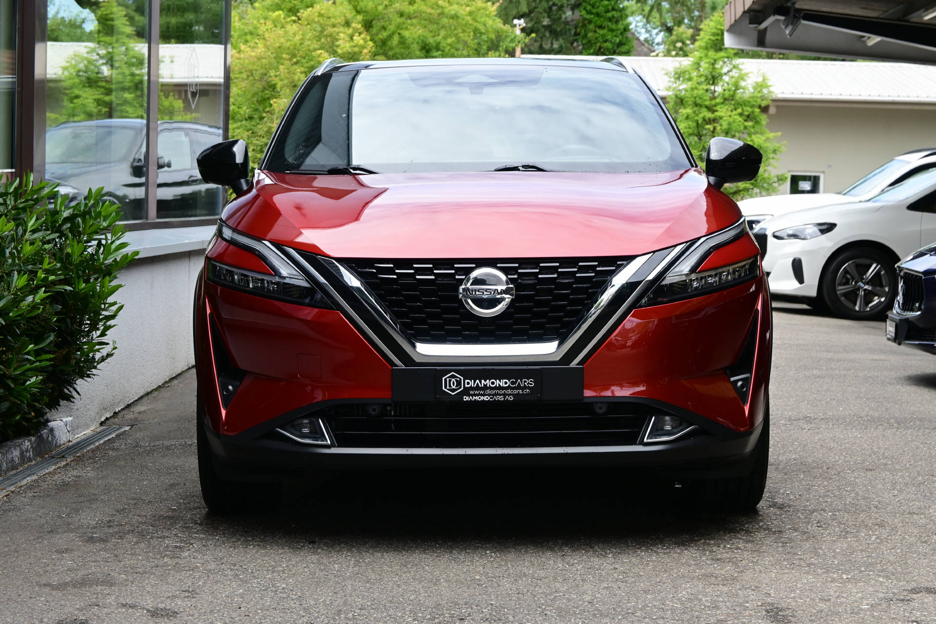 NISSAN Qashqai 1.3 DIG-T Tekna+ 4x4-showroom-element-1
