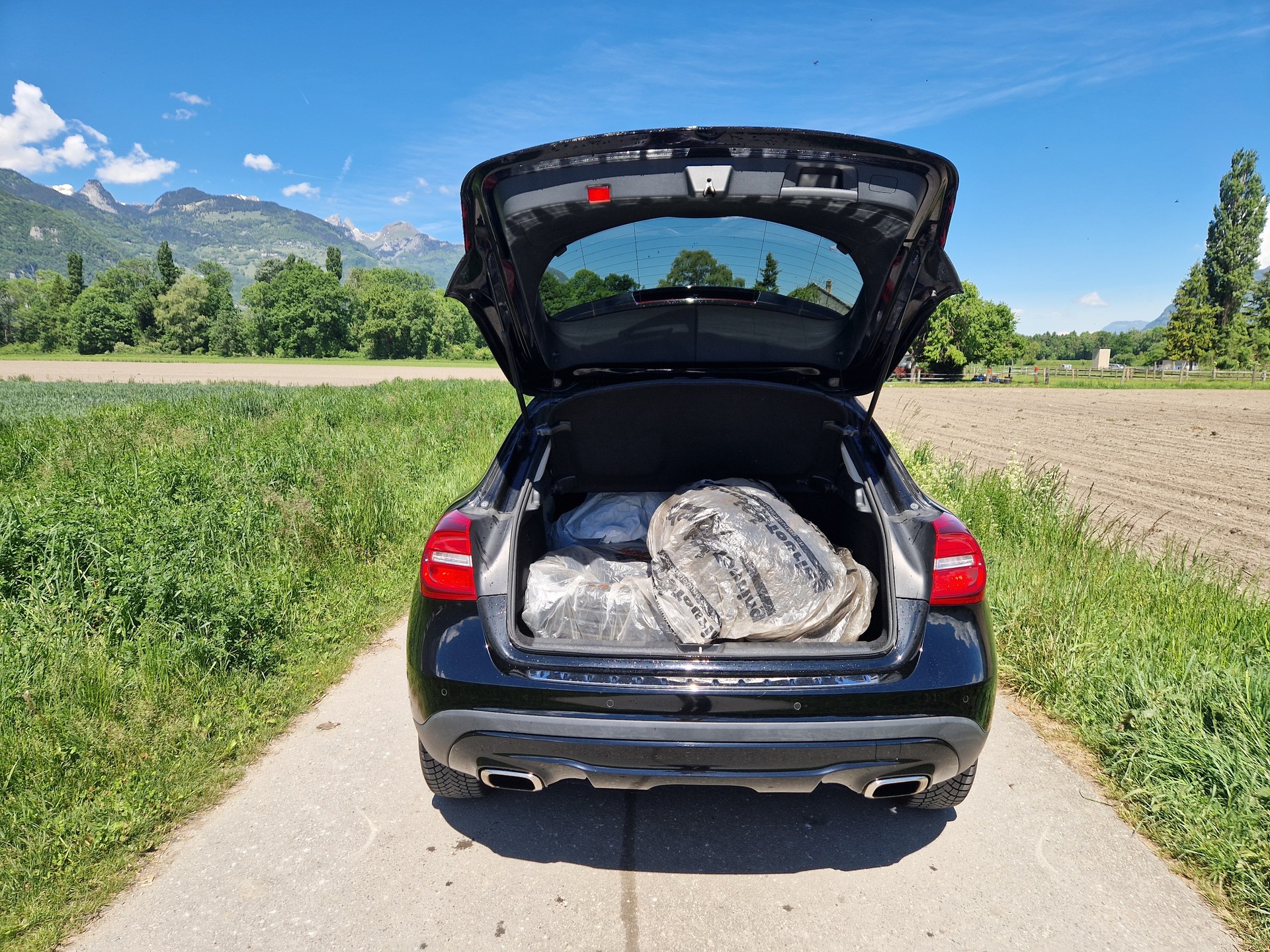 MERCEDES-BENZ GLA 250 Urban 4Matic 7G-DCT-image-6