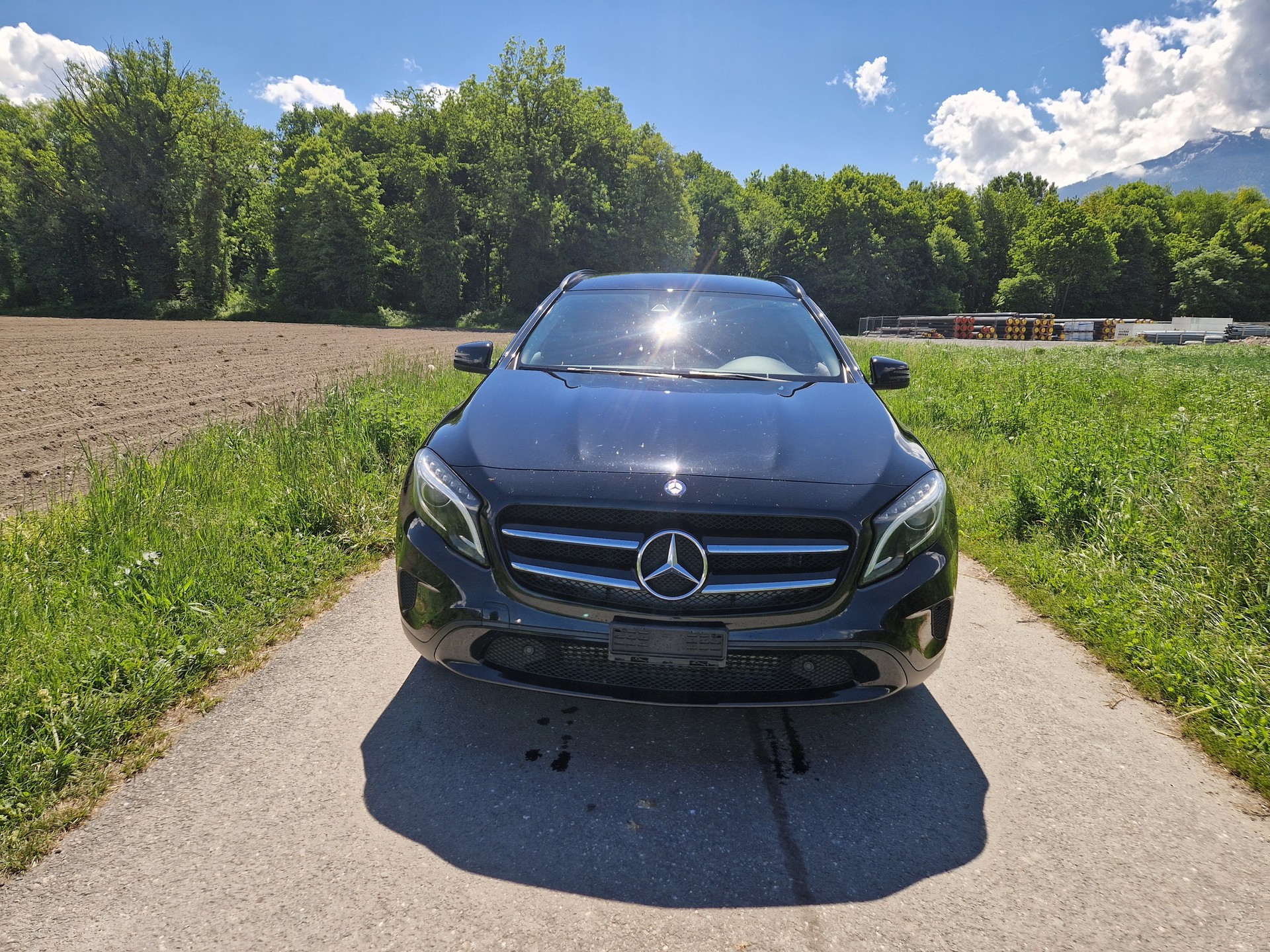 MERCEDES-BENZ GLA 250 Urban 4Matic 7G-DCT-image-1