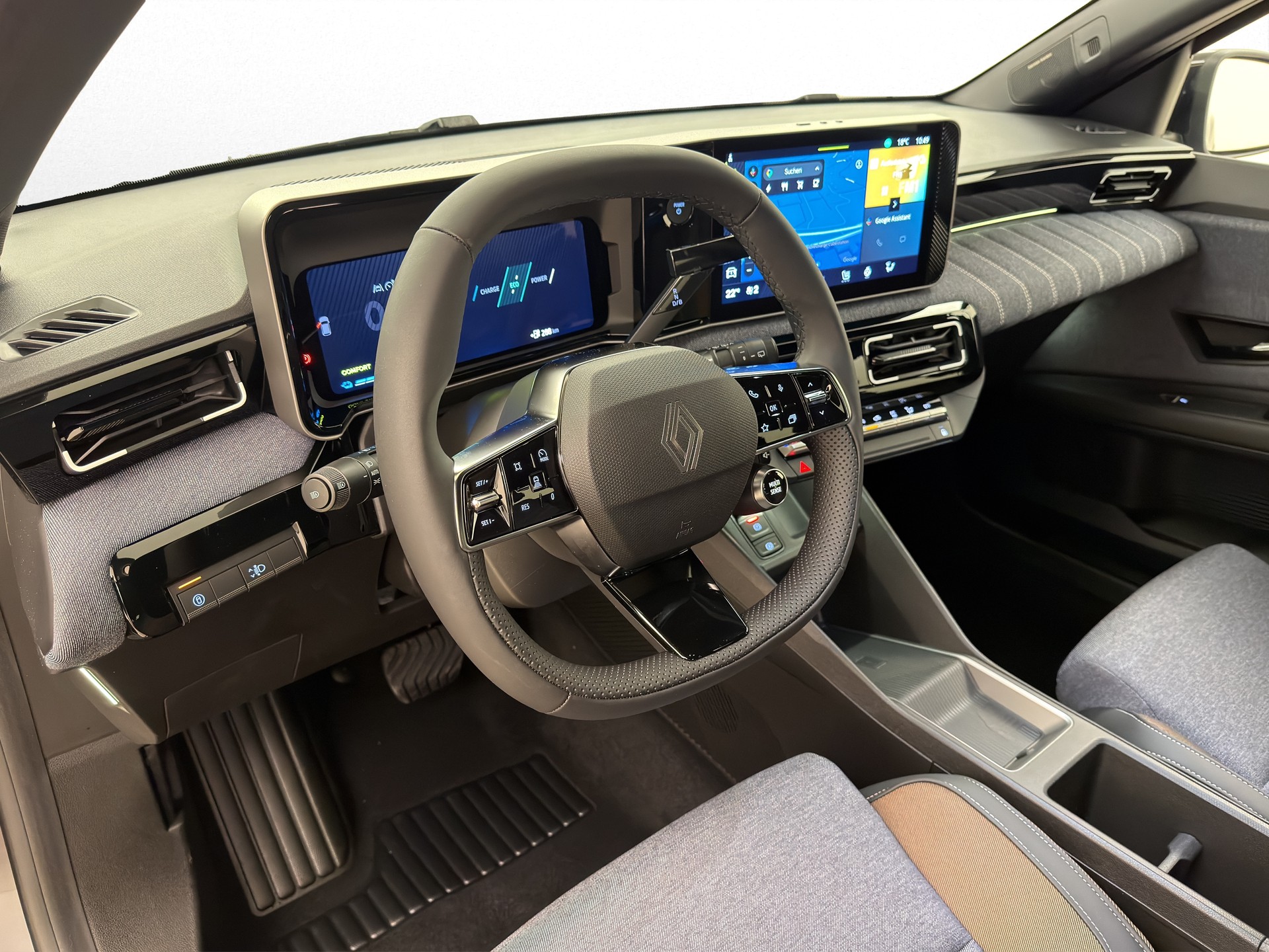 RENAULT R5 E-Tech Comfort Range techno-image-13