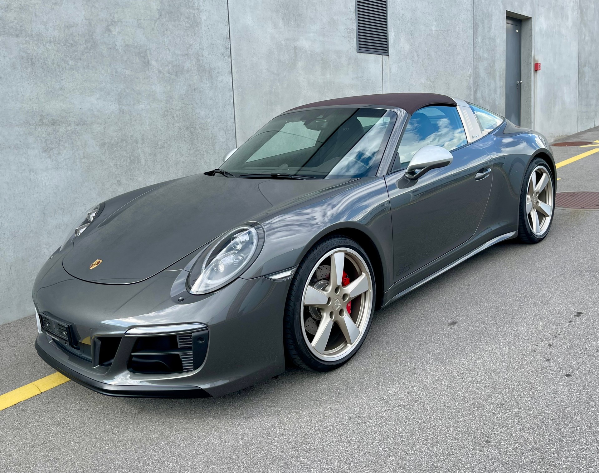 PORSCHE 911 Targa 4 GTS PDK "Exclusive Manufaktur"-image-10