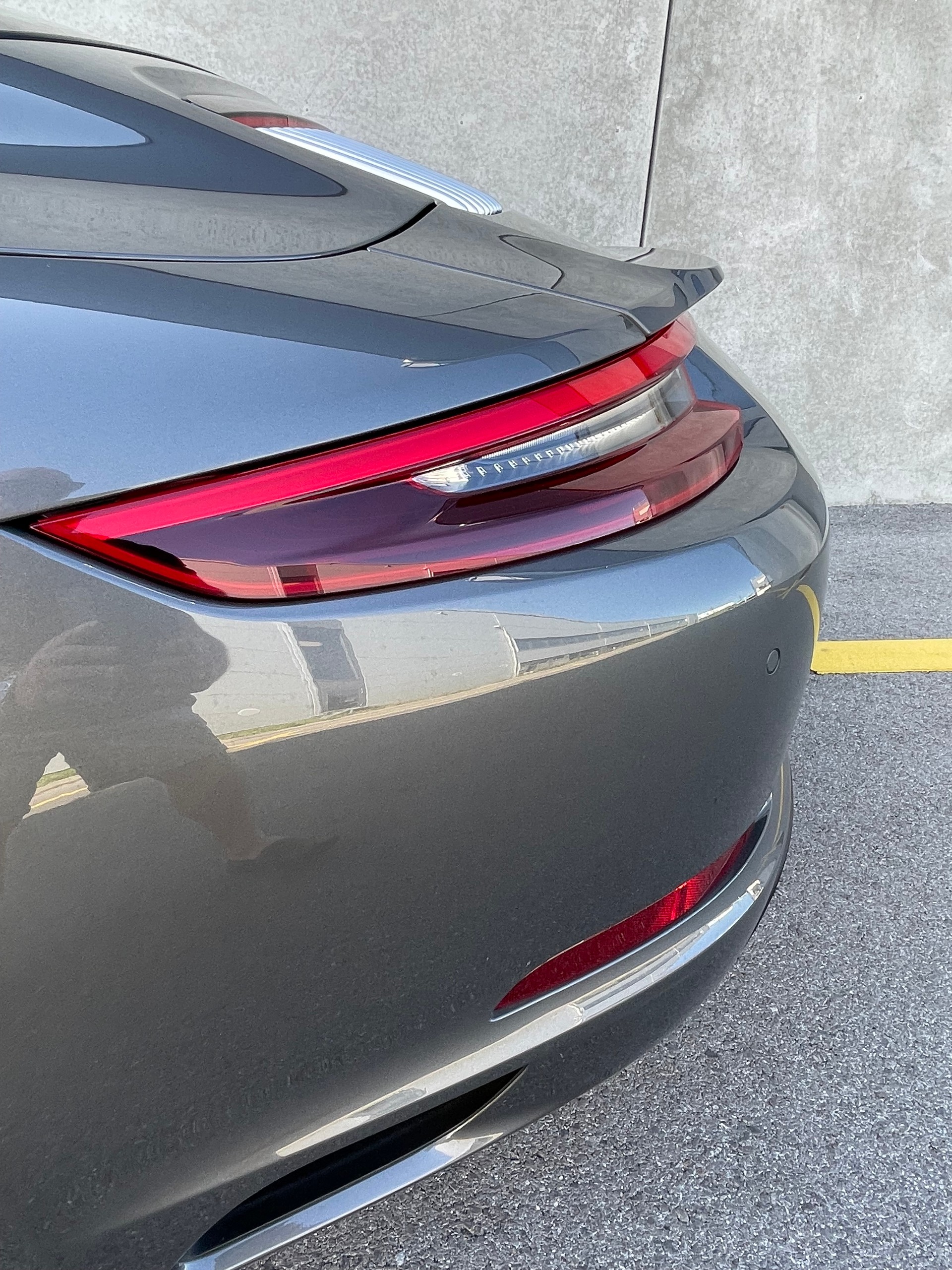 PORSCHE 911 Targa 4 GTS PDK "Exclusive Manufaktur"-image-8