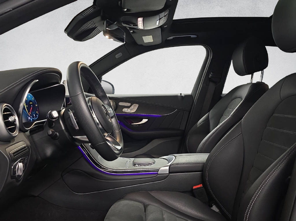 MERCEDES-BENZ GLC 220 d AMG Line 4Matic-image-9