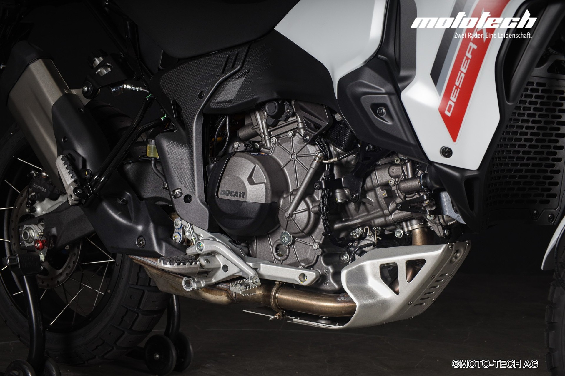 DUCATI Desert X V2 (35/81kW)-image-7