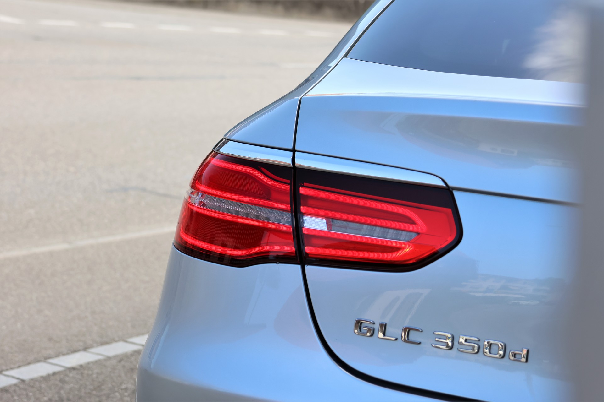 MERCEDES-BENZ GLC Coupé 350 d AMG Line 4Matic 9G-Tronic (CH)-image-5