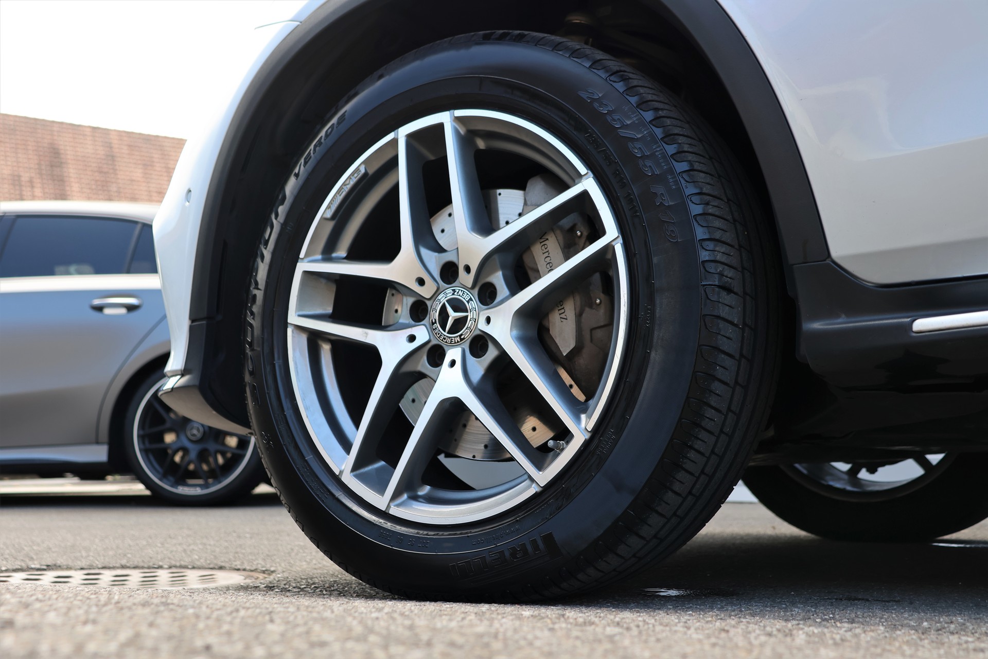 MERCEDES-BENZ GLC Coupé 350 d AMG Line 4Matic 9G-Tronic (CH)-image-6