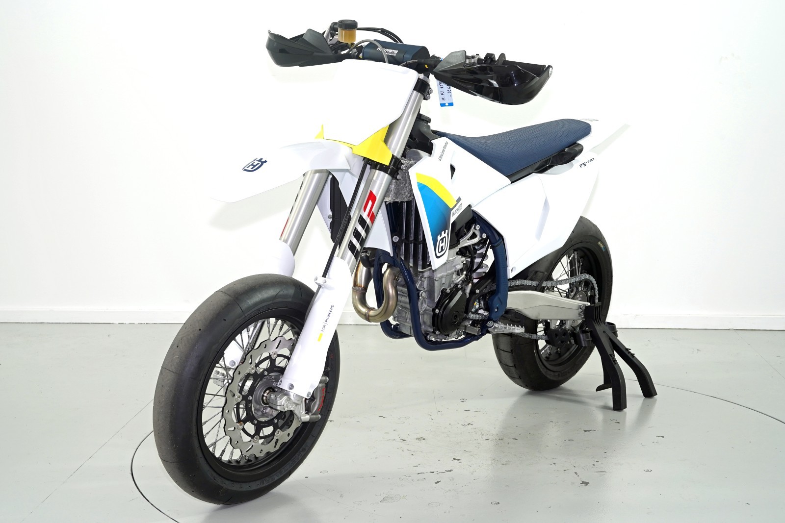 HUSQVARNA FS 450-image-4