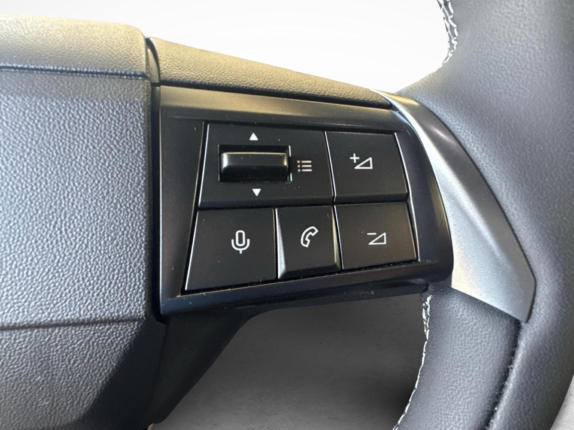 OPEL Mokka-e GSab / 3,99% Leasing bei Abschluss einer Protect Autoversicherung-image-18