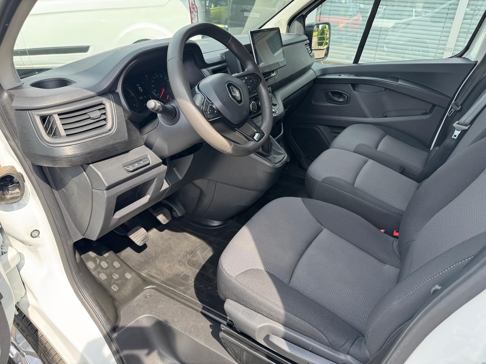 RENAULT Trafic 2.0 dCi 150 ADVANCE L2H2-showroom-element-1